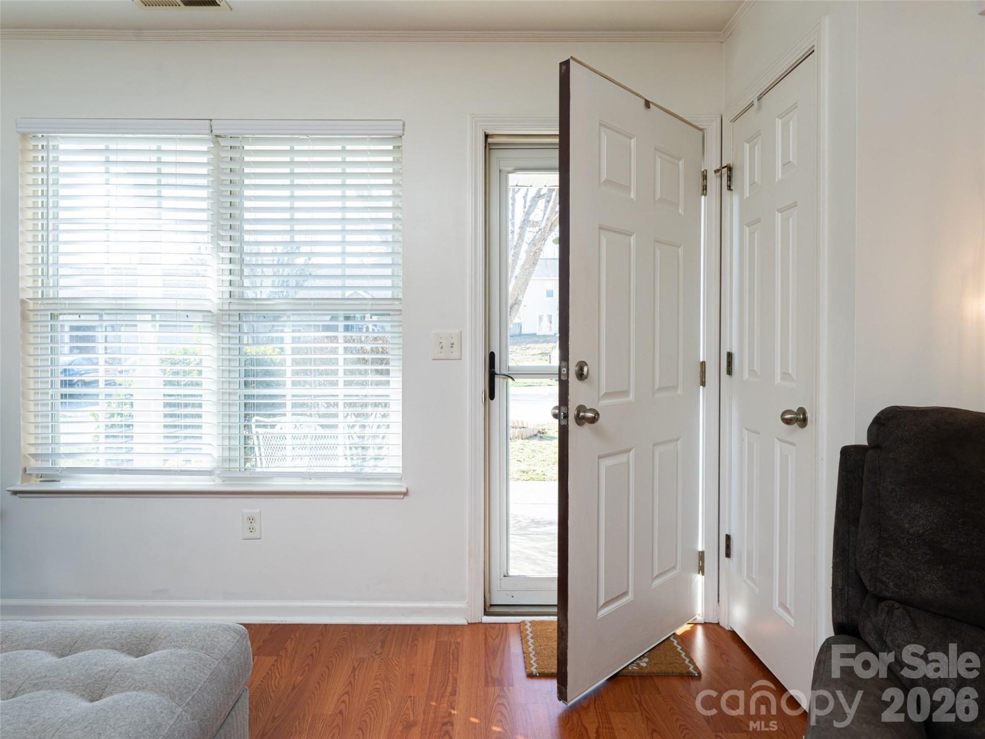 93 Sunny Meadows Boulevard - Photo 4