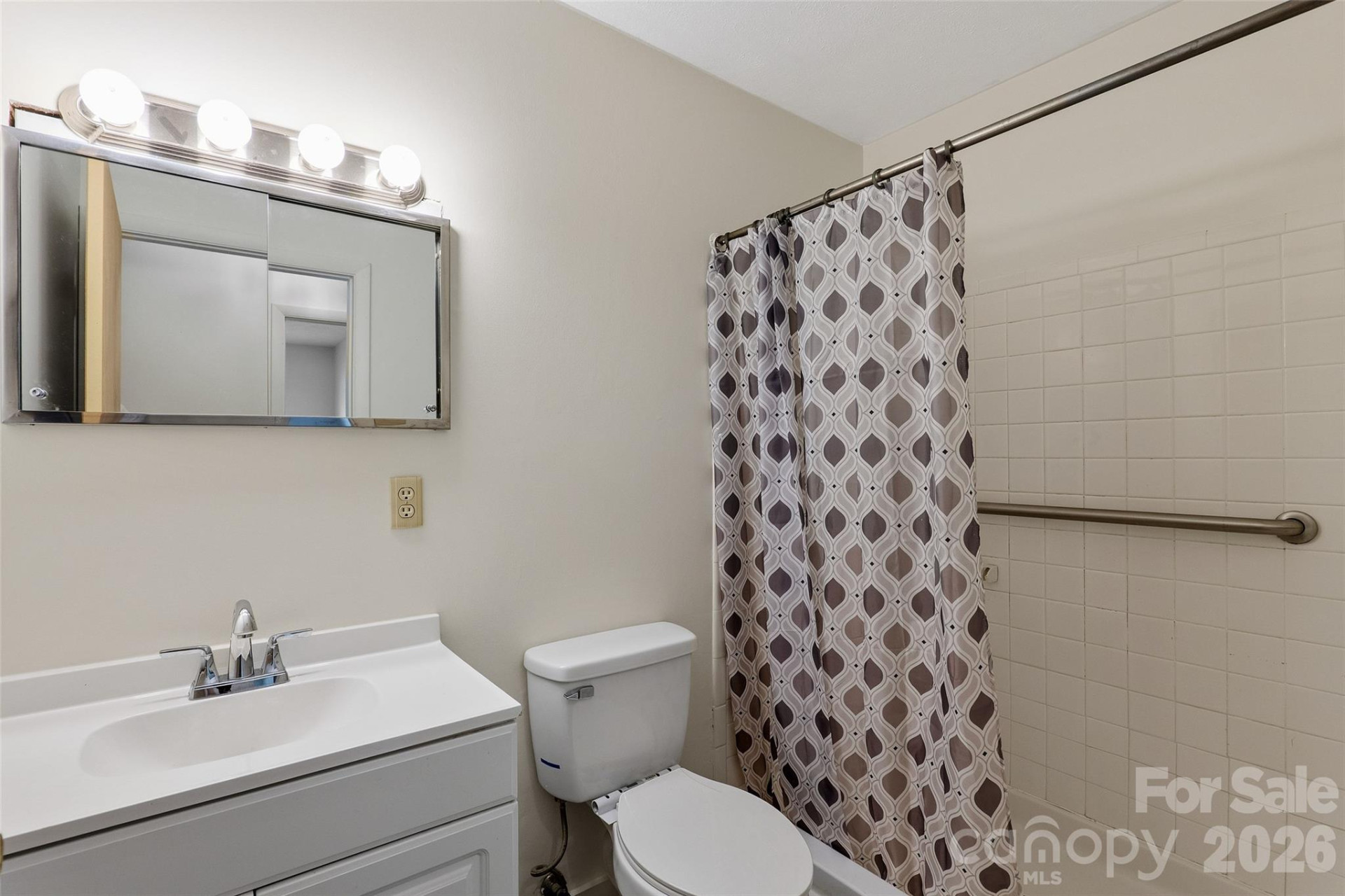 68 Imperial Court - Photo 16