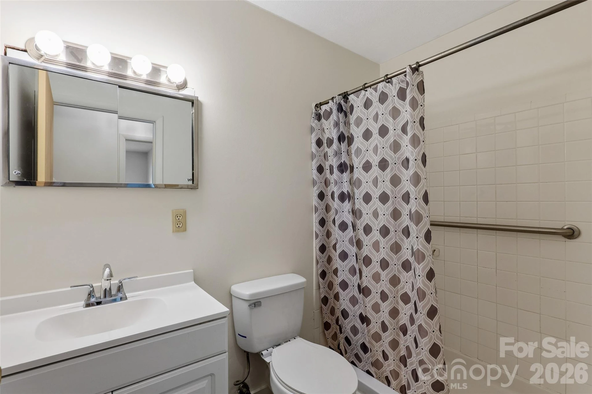 68 Imperial Court - Photo 15