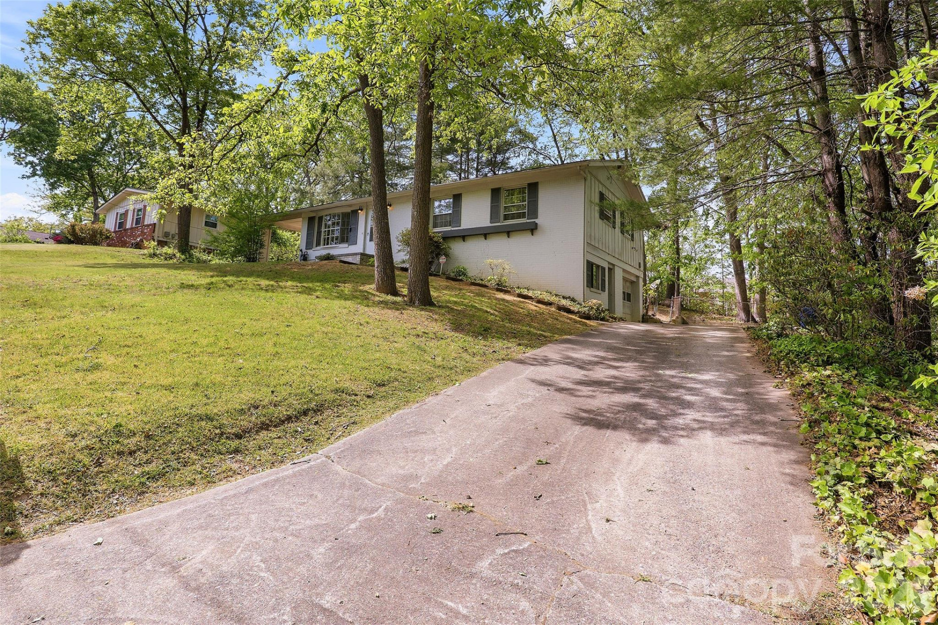 68 Imperial Court - Photo 26