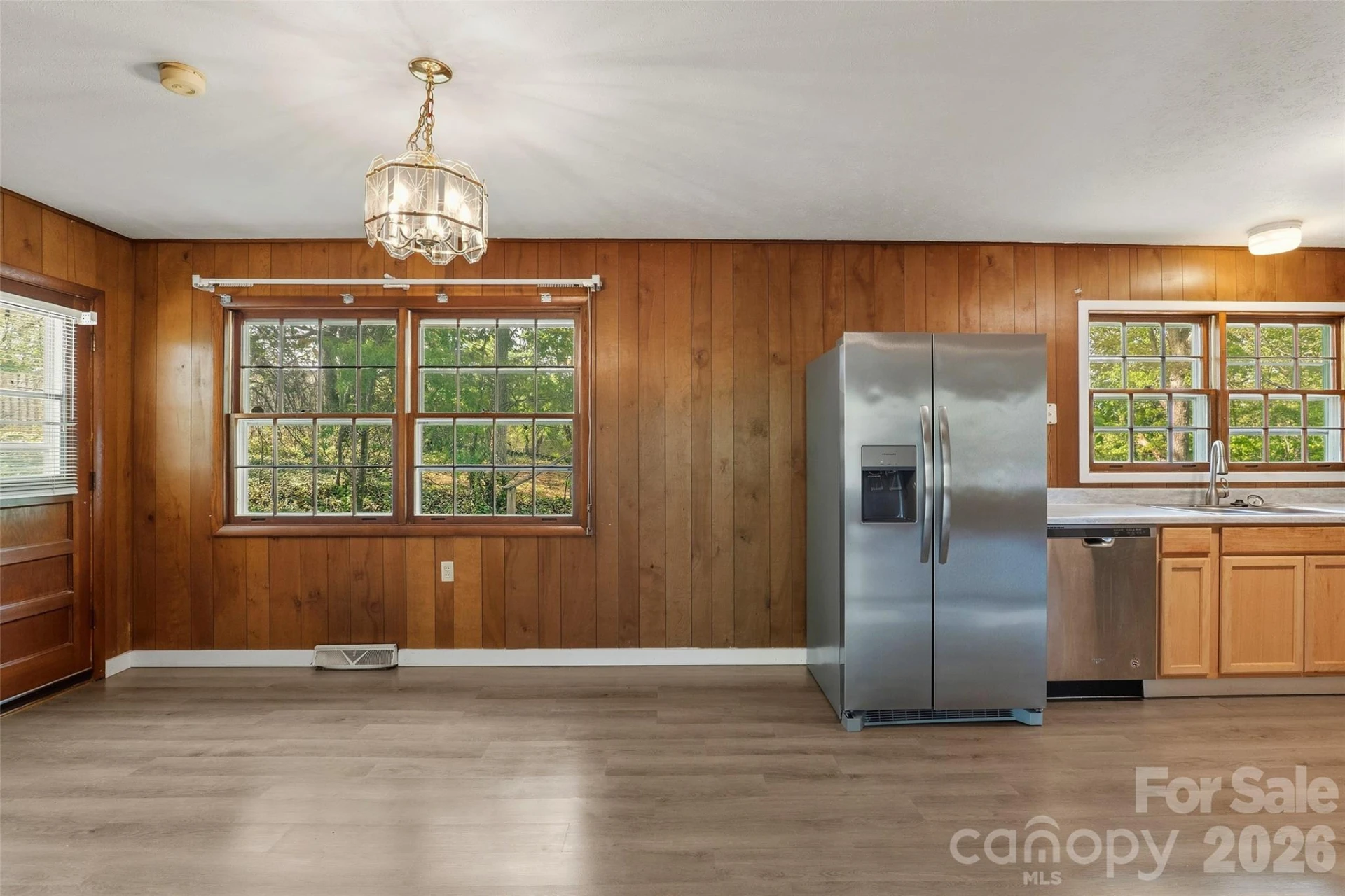 68 Imperial Court - Photo 5