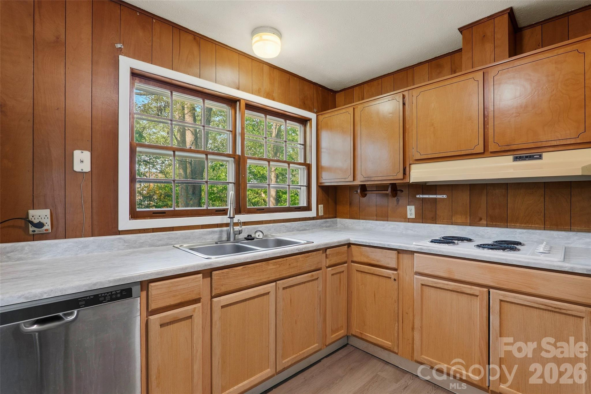 68 Imperial Court - Photo 8