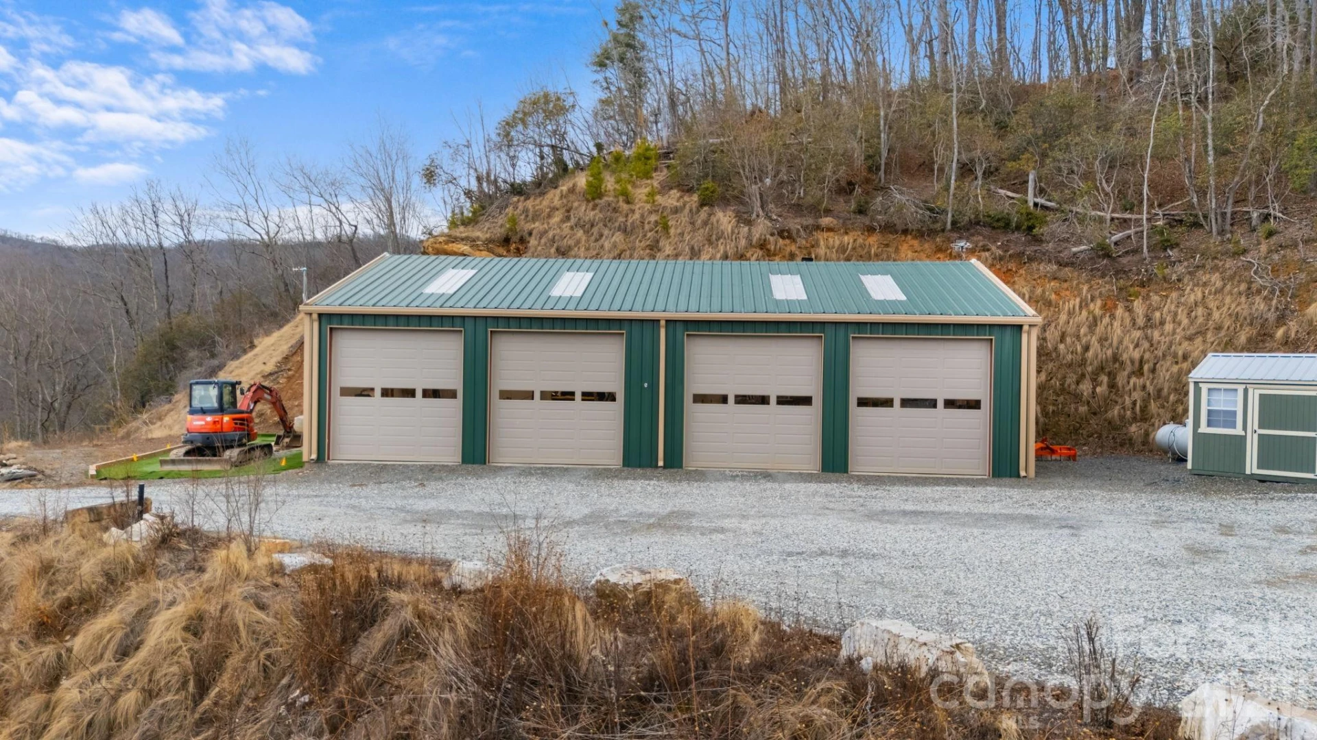 833 Fox Run Road - Photo 3