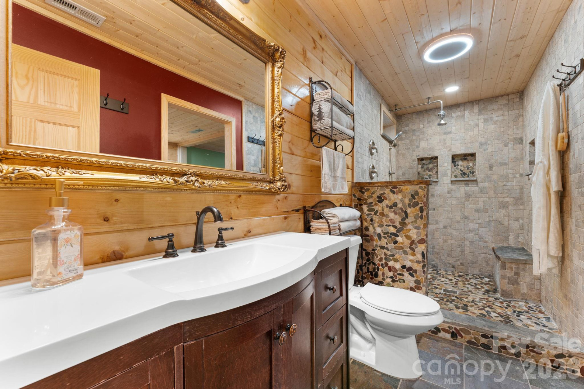 833 Fox Run Road - Photo 25