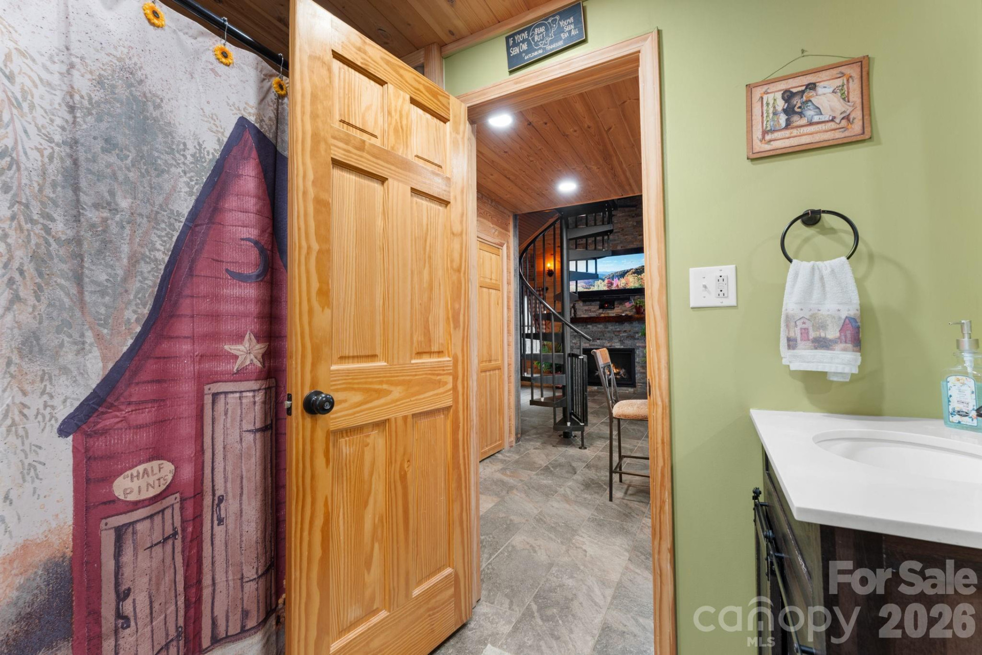 833 Fox Run Road - Photo 31