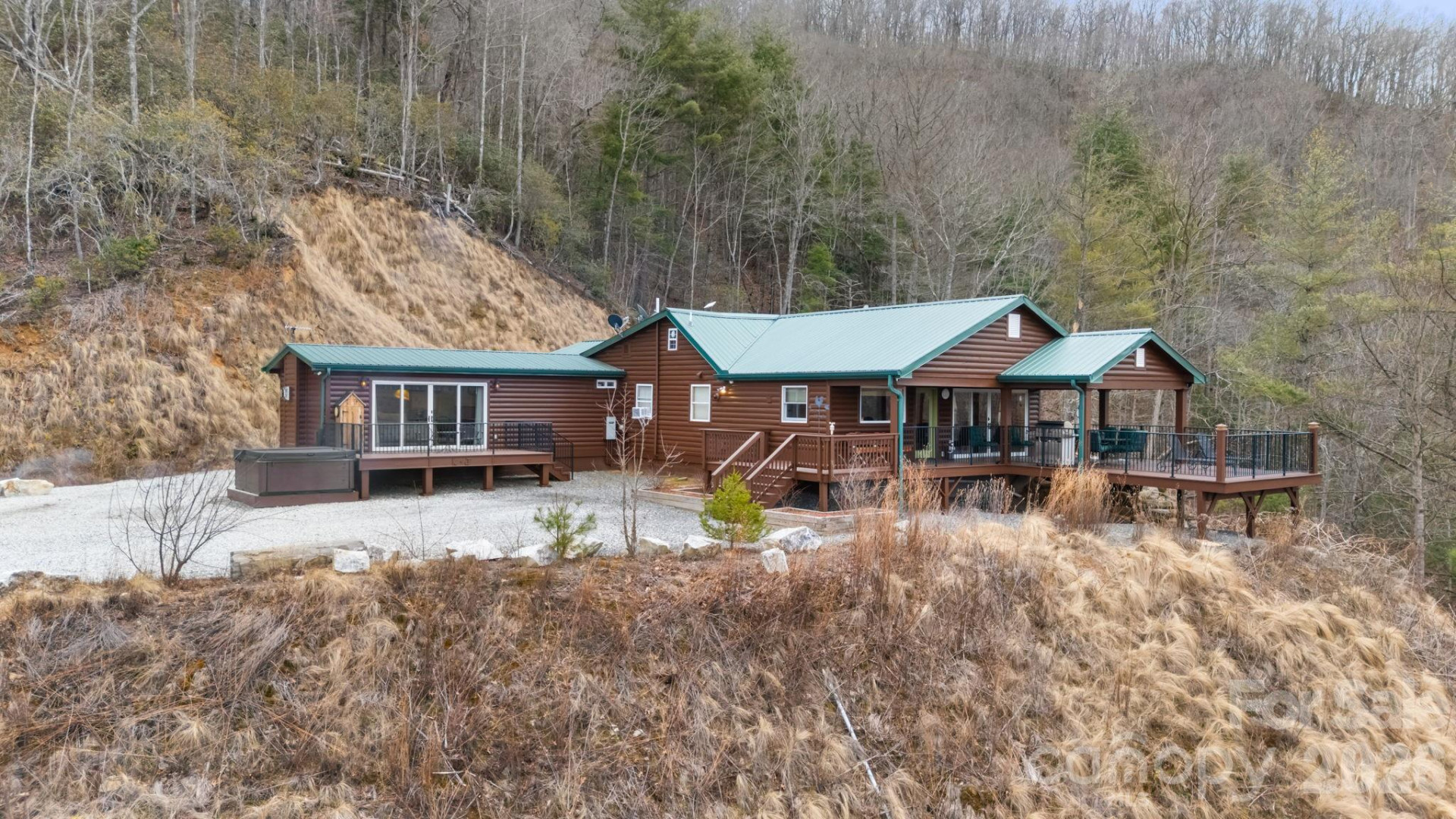 833 Fox Run Road - Photo 40