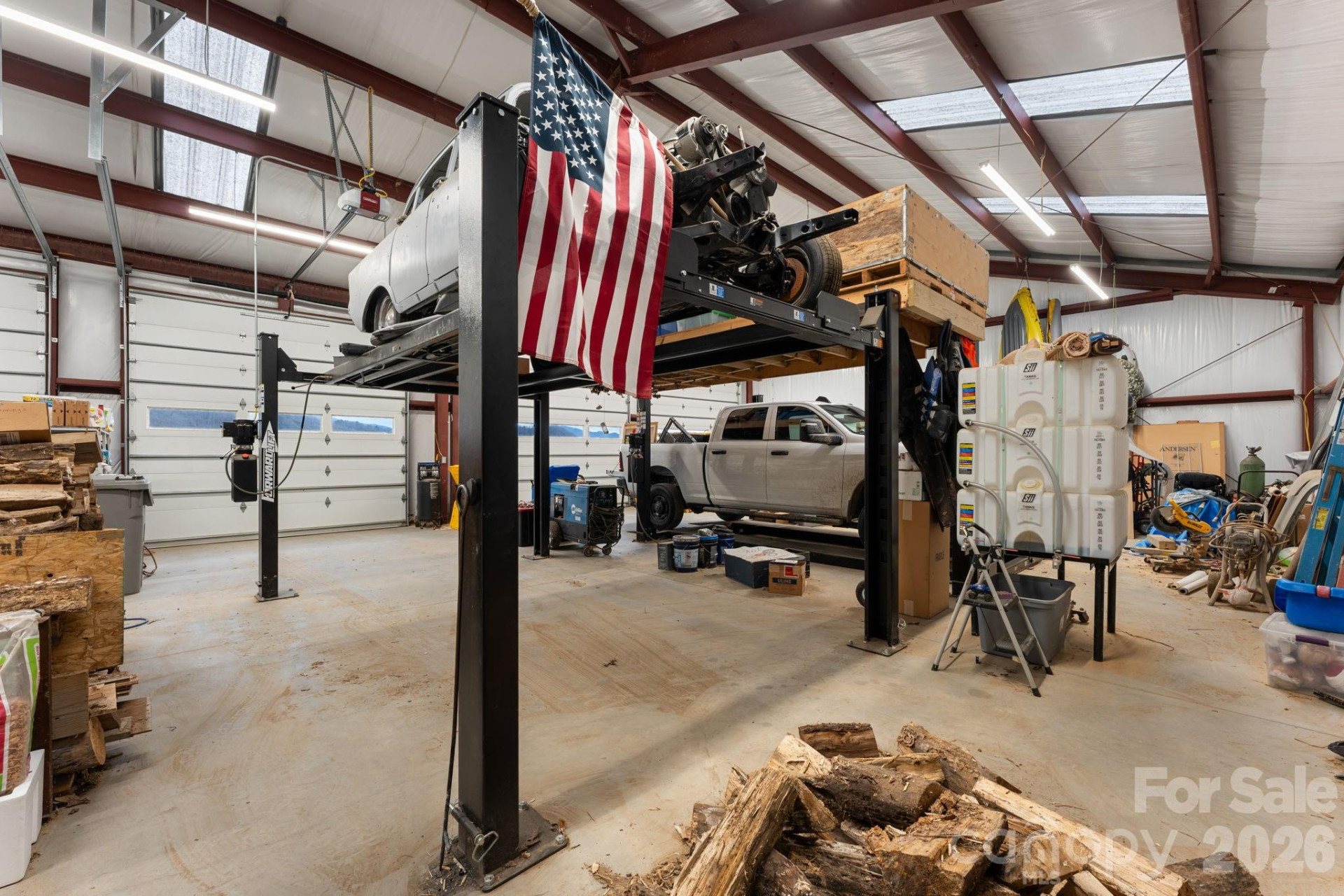 833 Fox Run Road - Photo 5