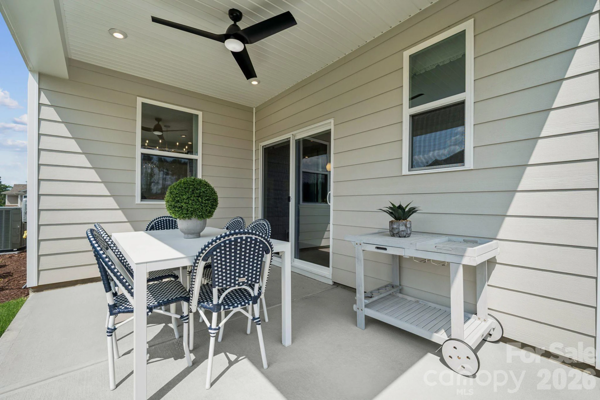 1293 Margo Mannor None - Photo 4