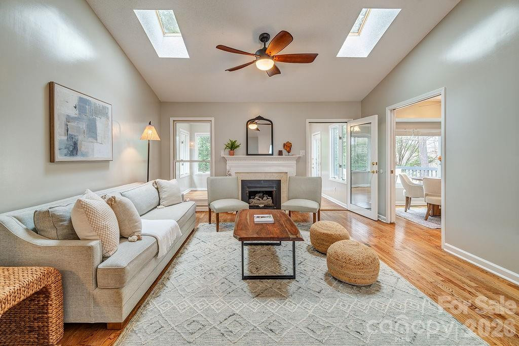 70 Forest Lake Drive - Photo 2
