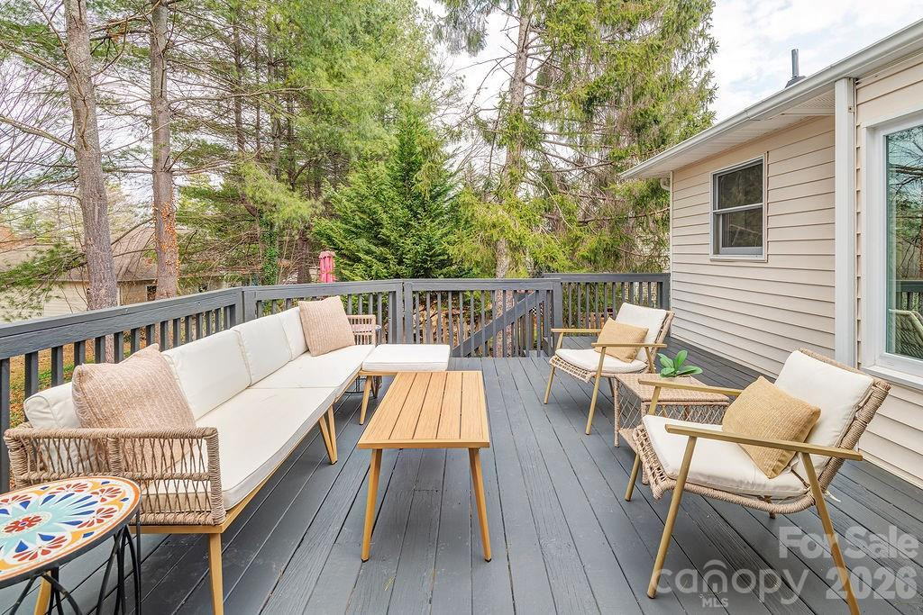 70 Forest Lake Drive - Photo 5