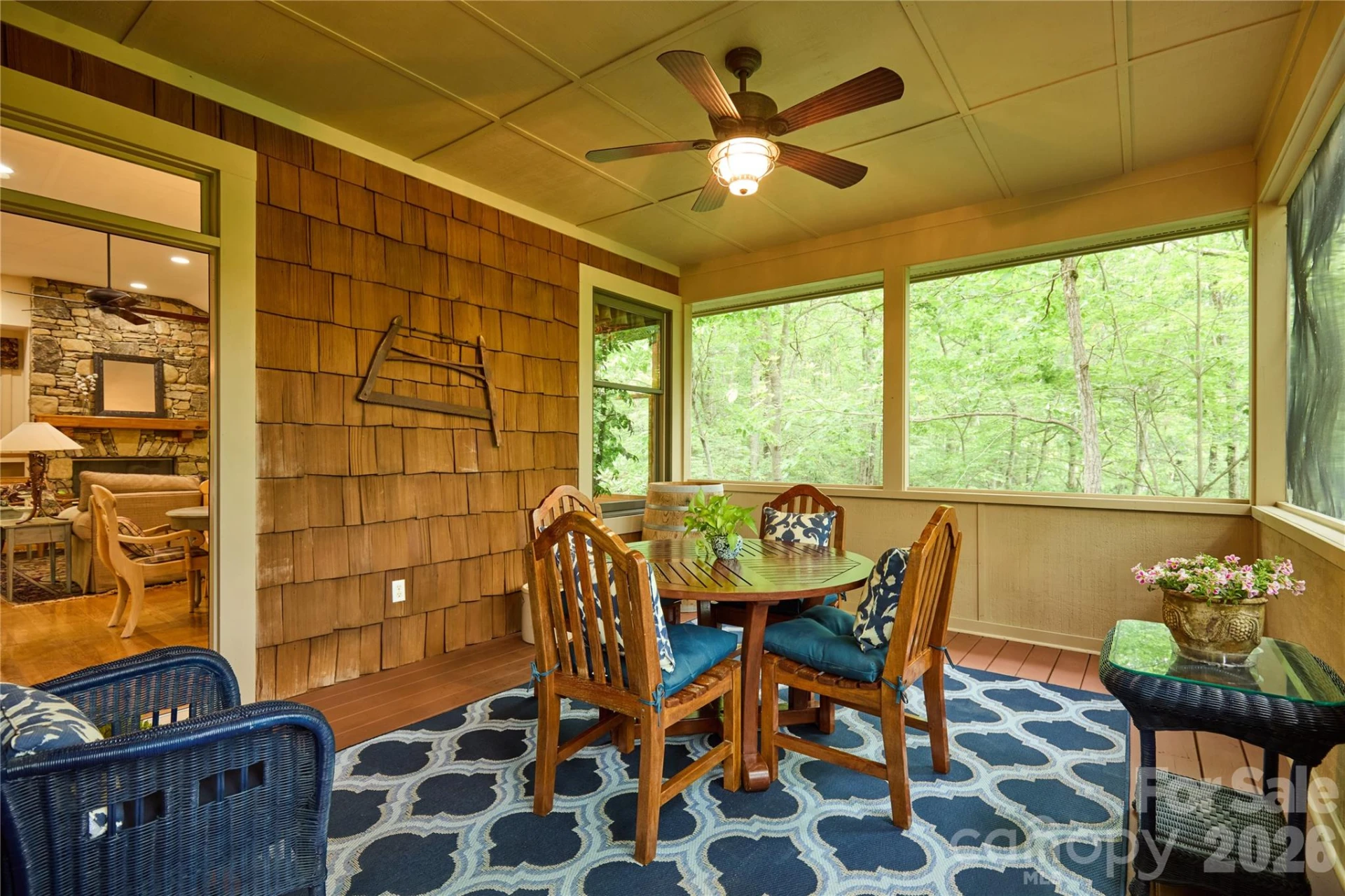 201 Chimney Crossing - Photo 9