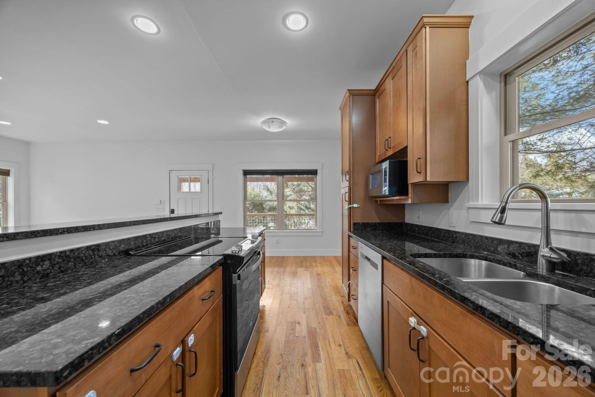 162 Deaver Street - Photo 12