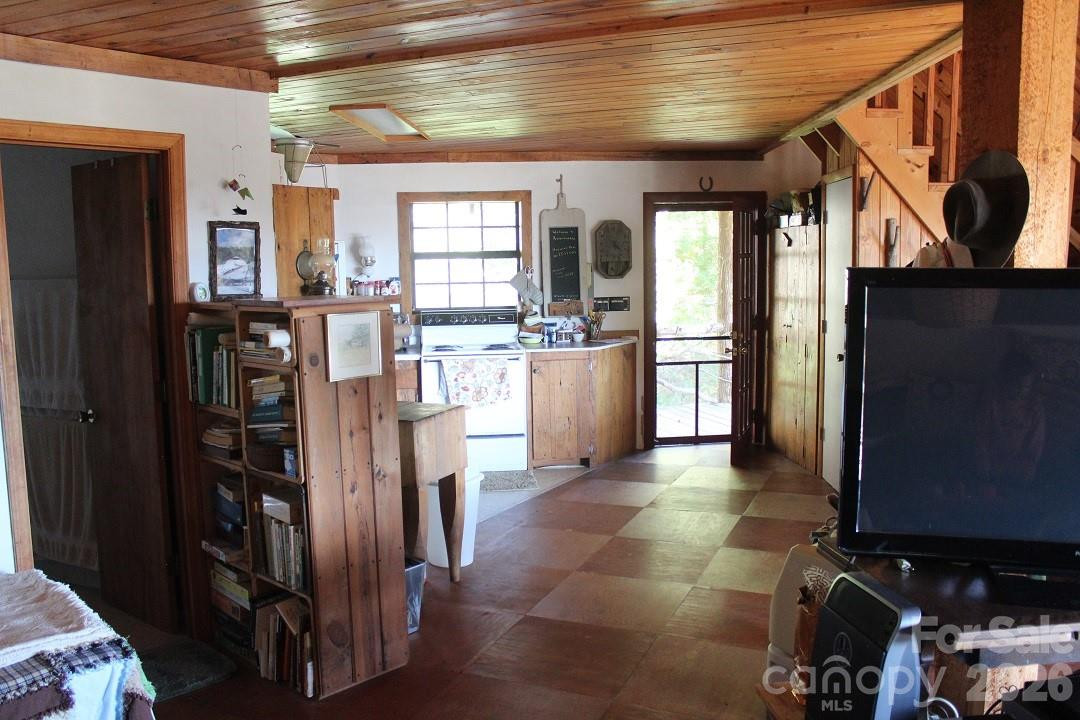 745 Broom Road - Photo 20