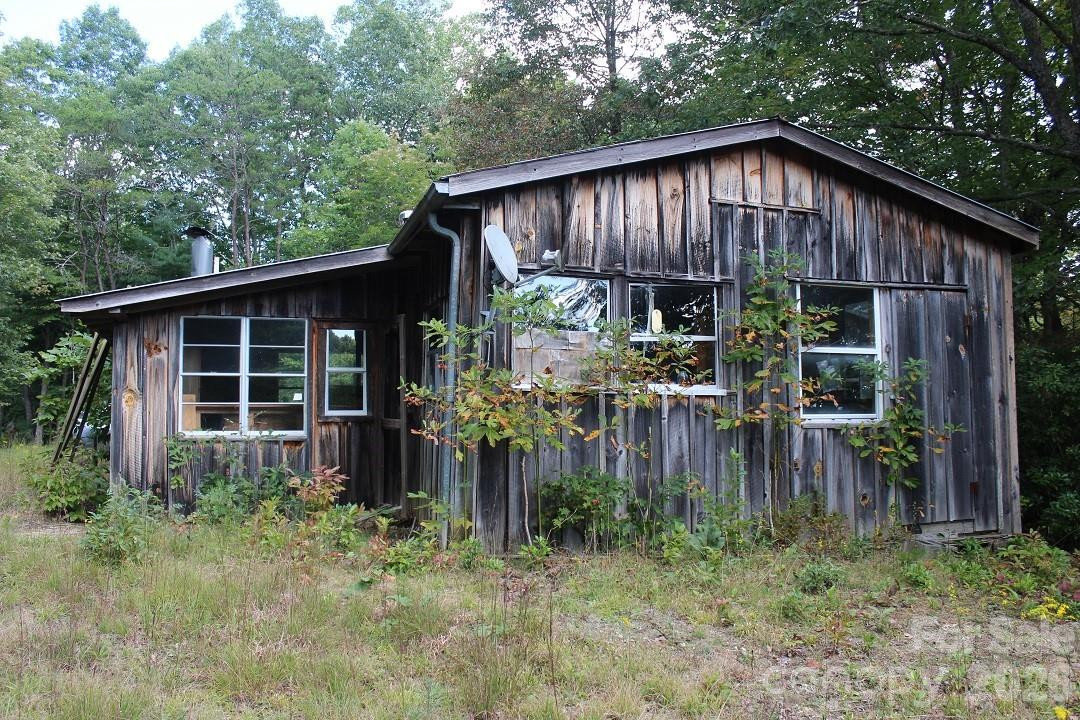 745 Broom Road - Photo 40