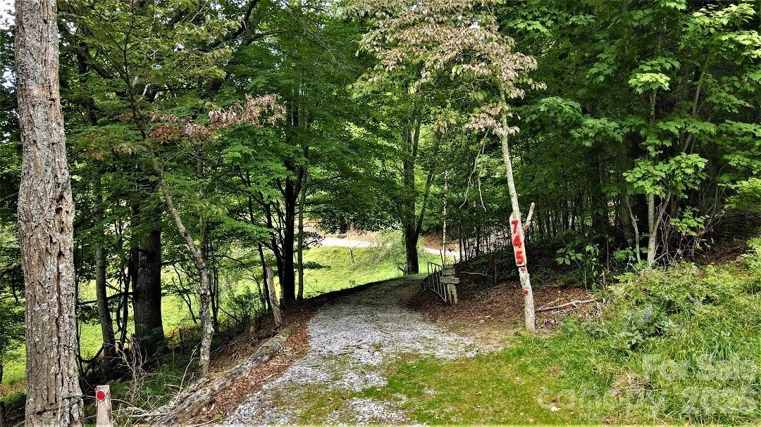 745 Broom Road - Photo 10