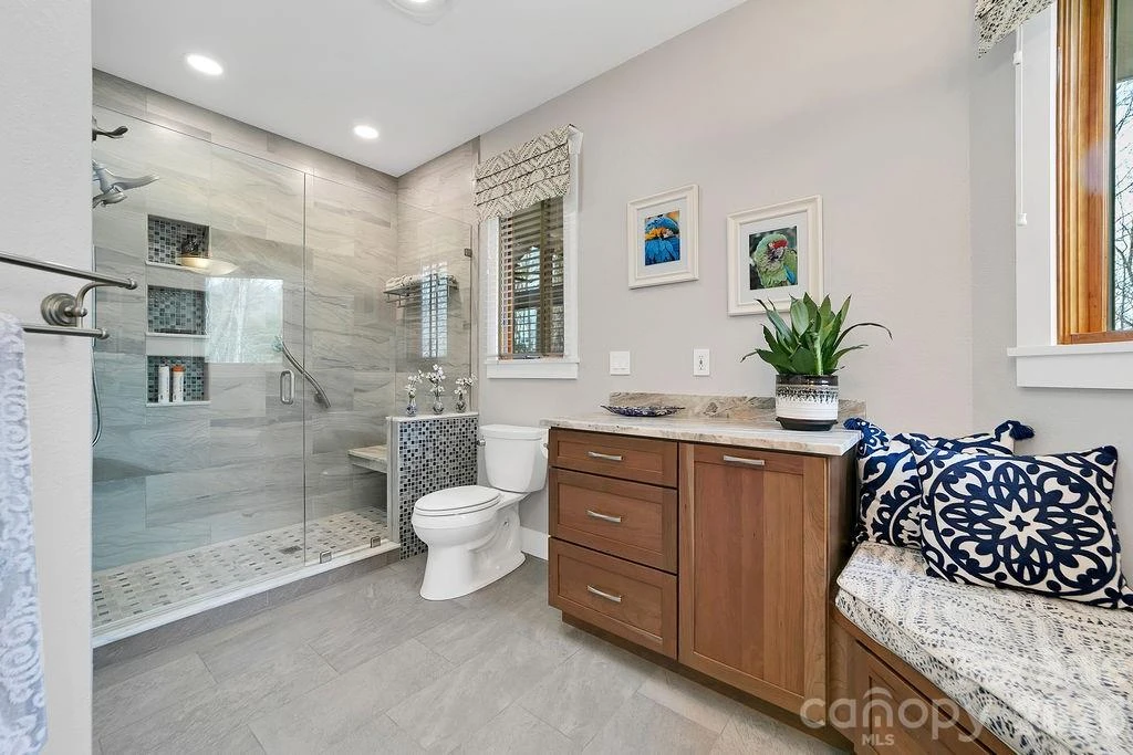 141 Bruce Circle - Photo 18