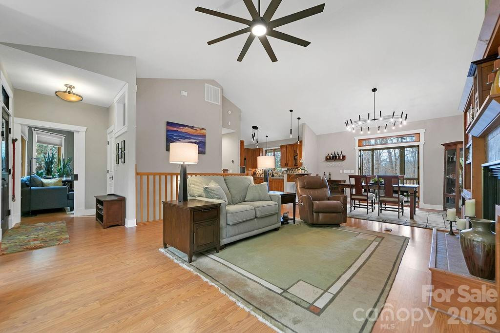 141 Bruce Circle - Photo 7