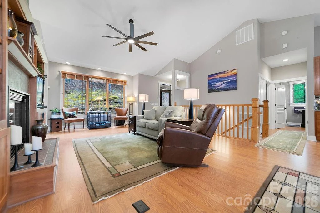 141 Bruce Circle - Photo 6