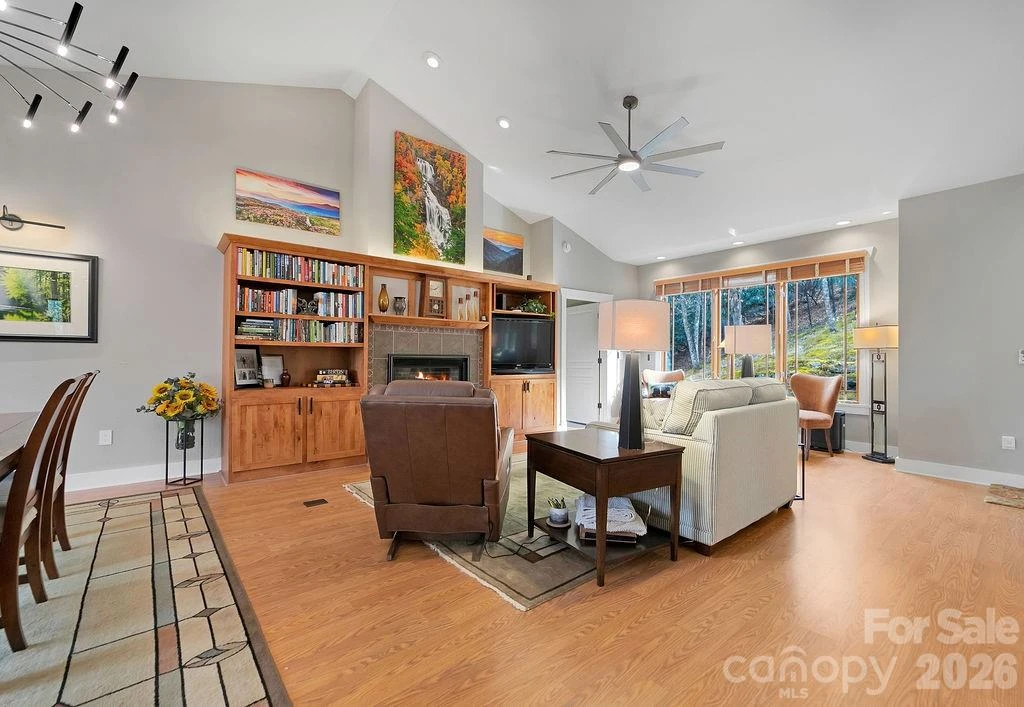 141 Bruce Circle - Photo 8