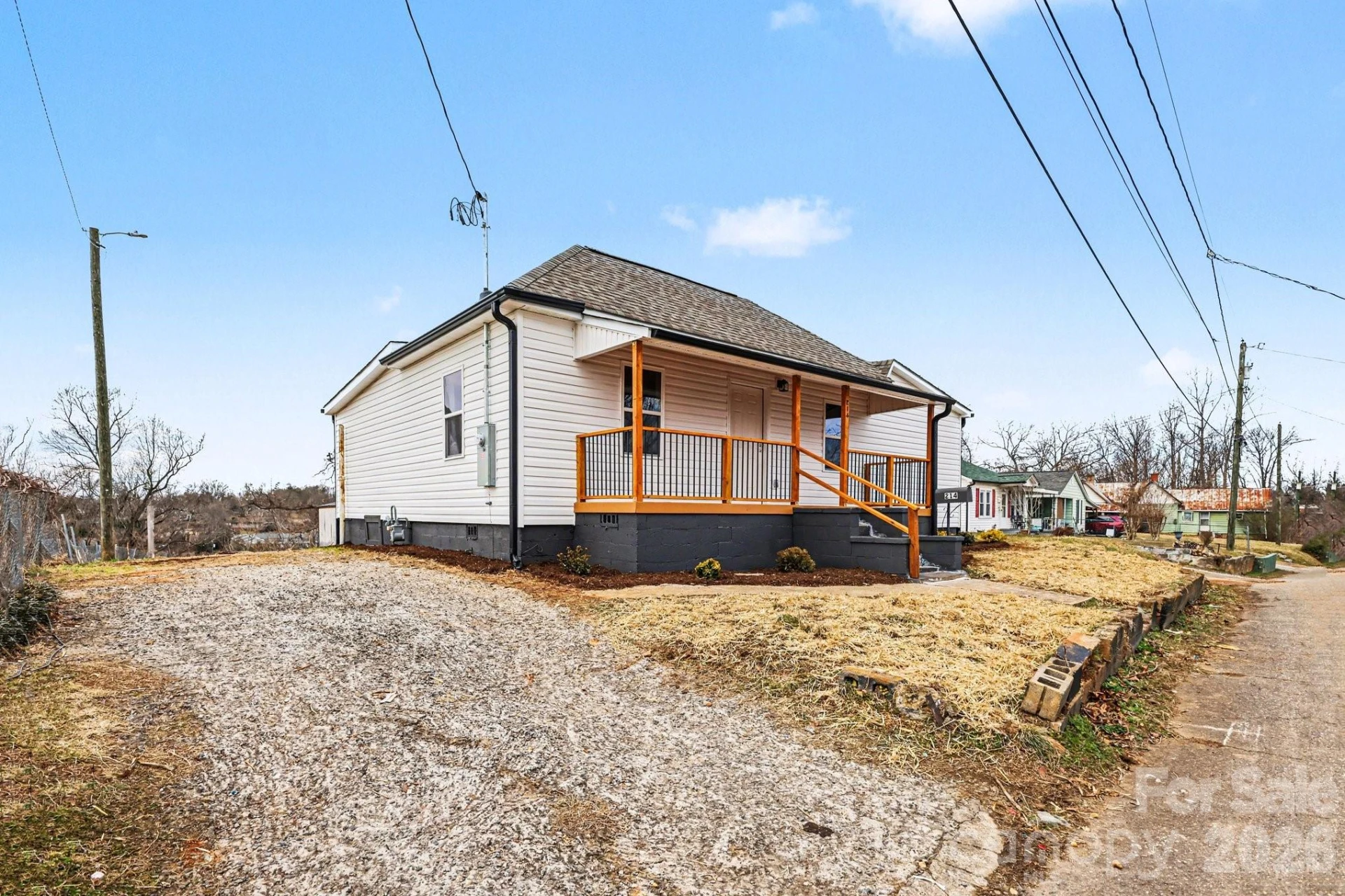 214 Eastview Street - Photo 2