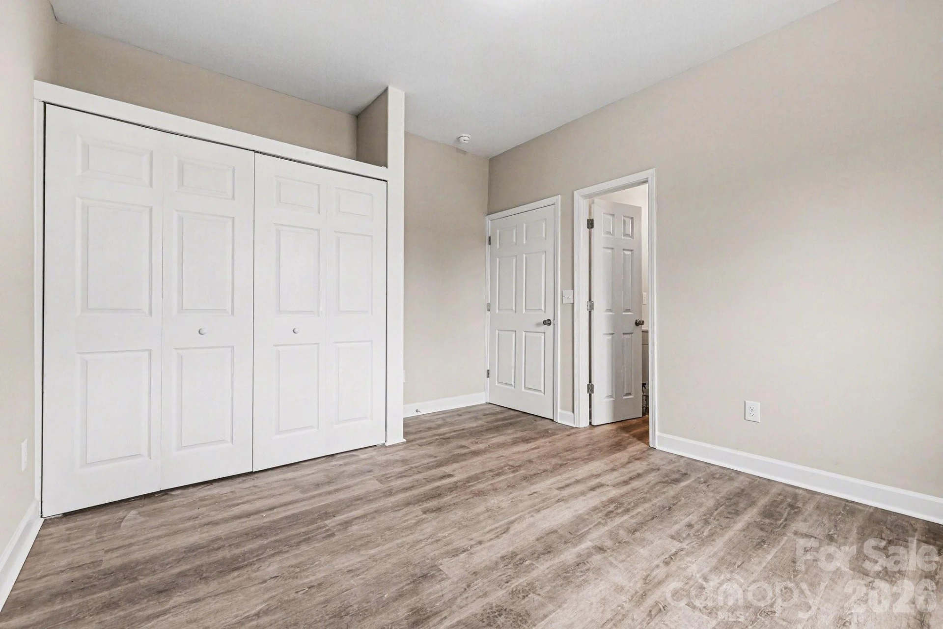 214 Eastview Street - Photo 13
