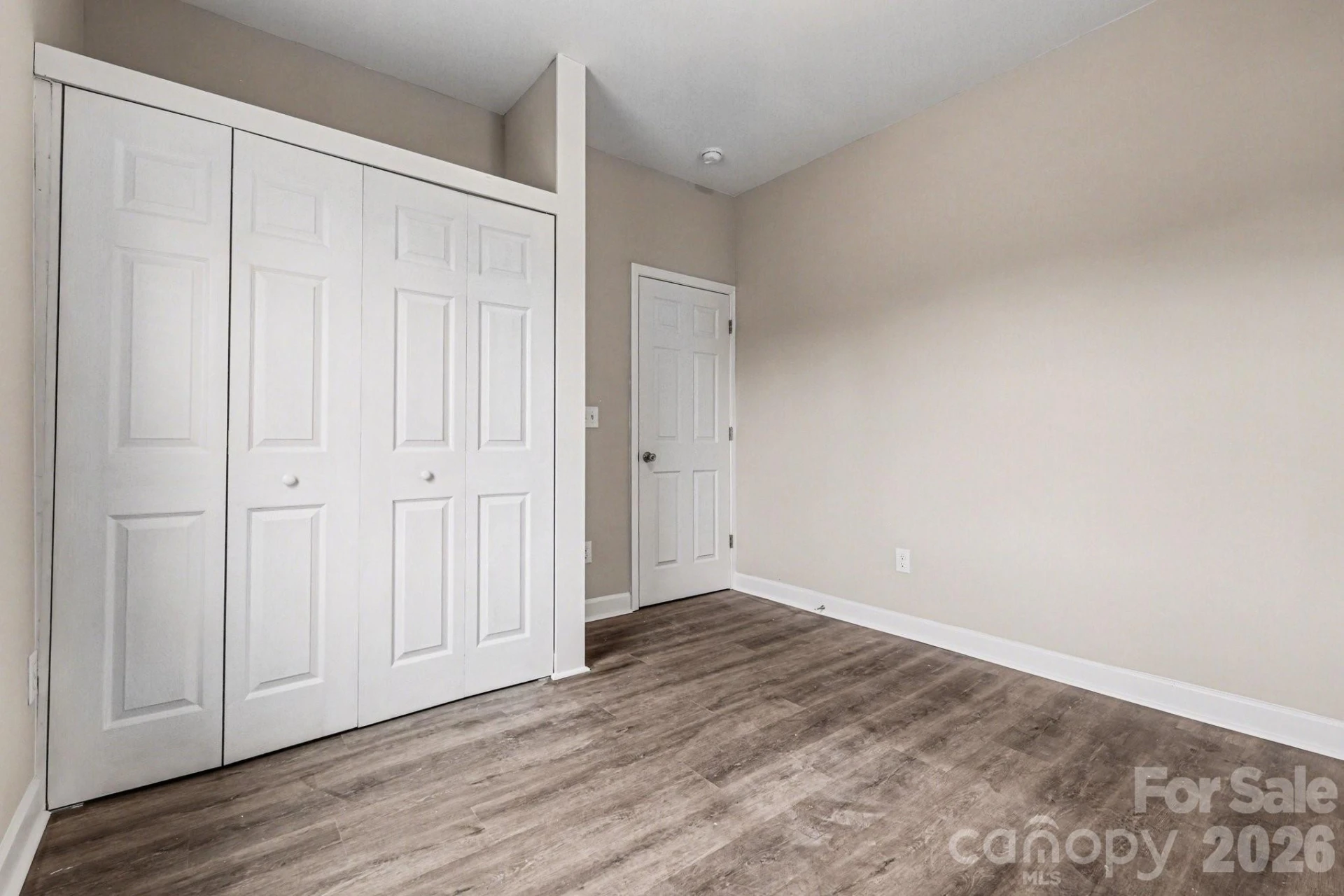 214 Eastview Street - Photo 18
