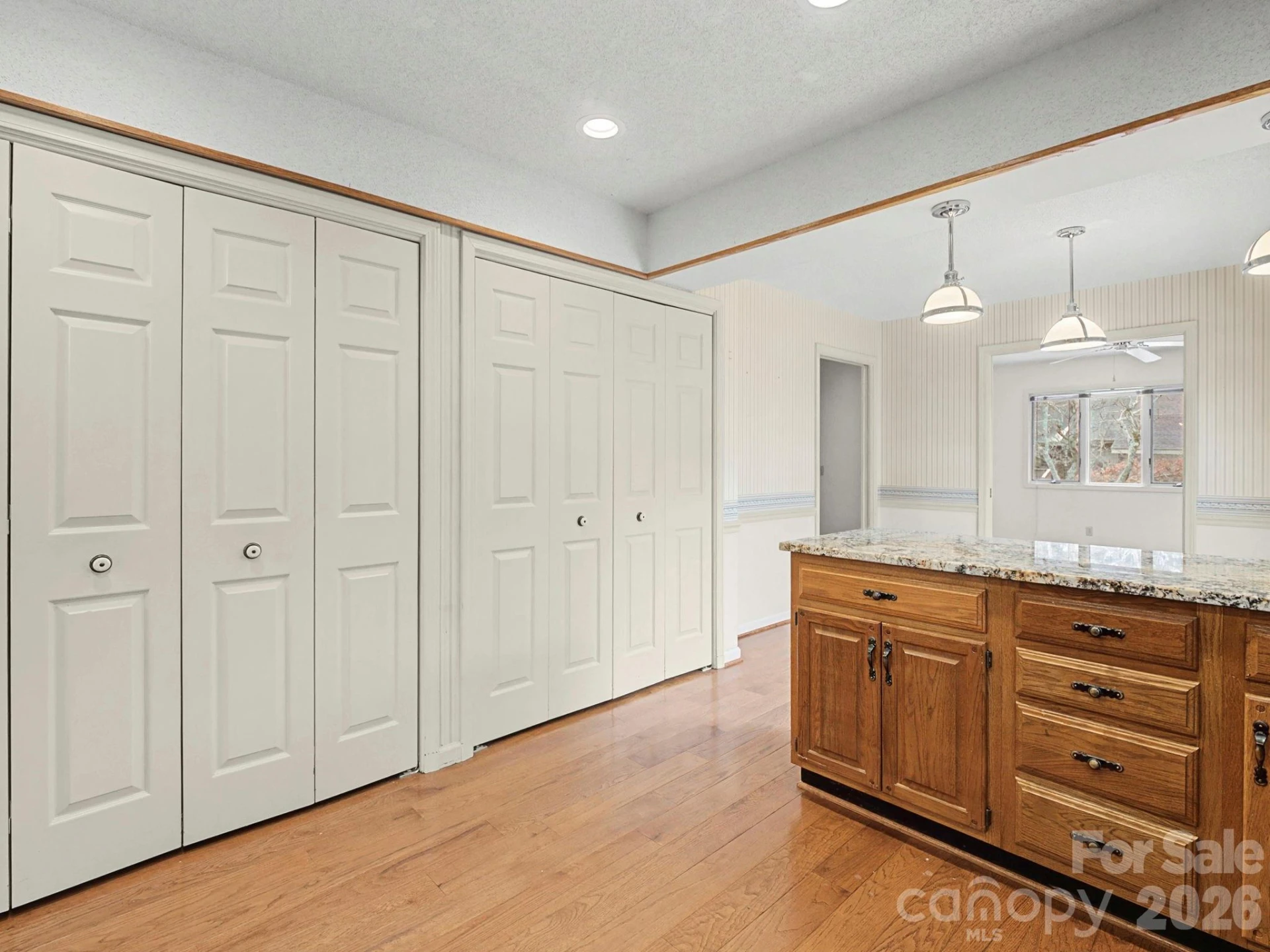 605 Red Oak Drive - Photo 11