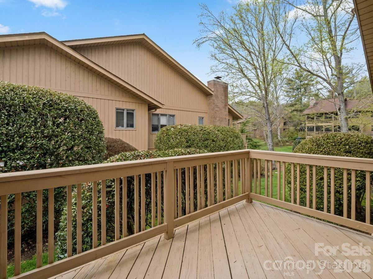 605 Red Oak Drive - Photo 13