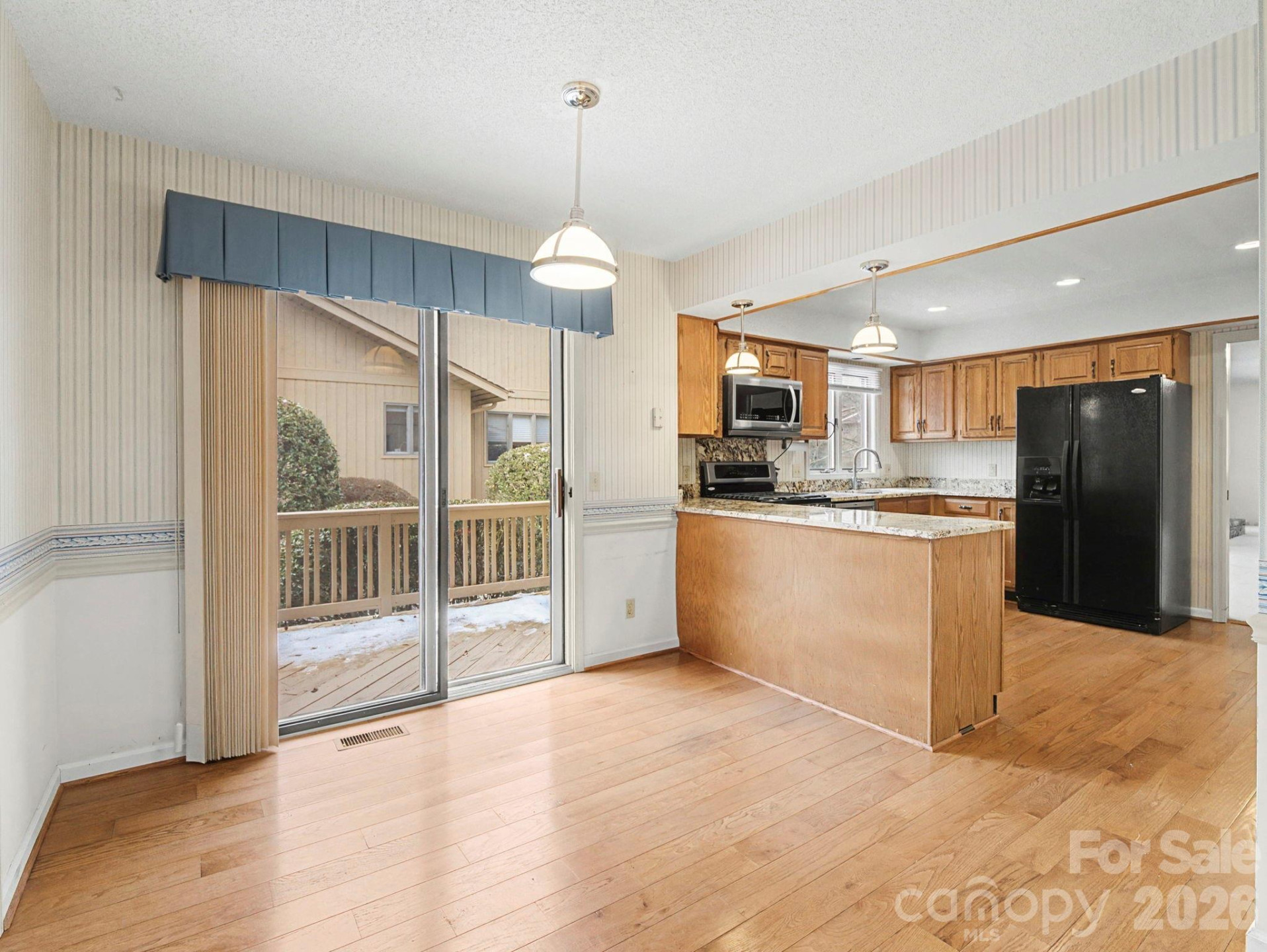 605 Red Oak Drive - Photo 5