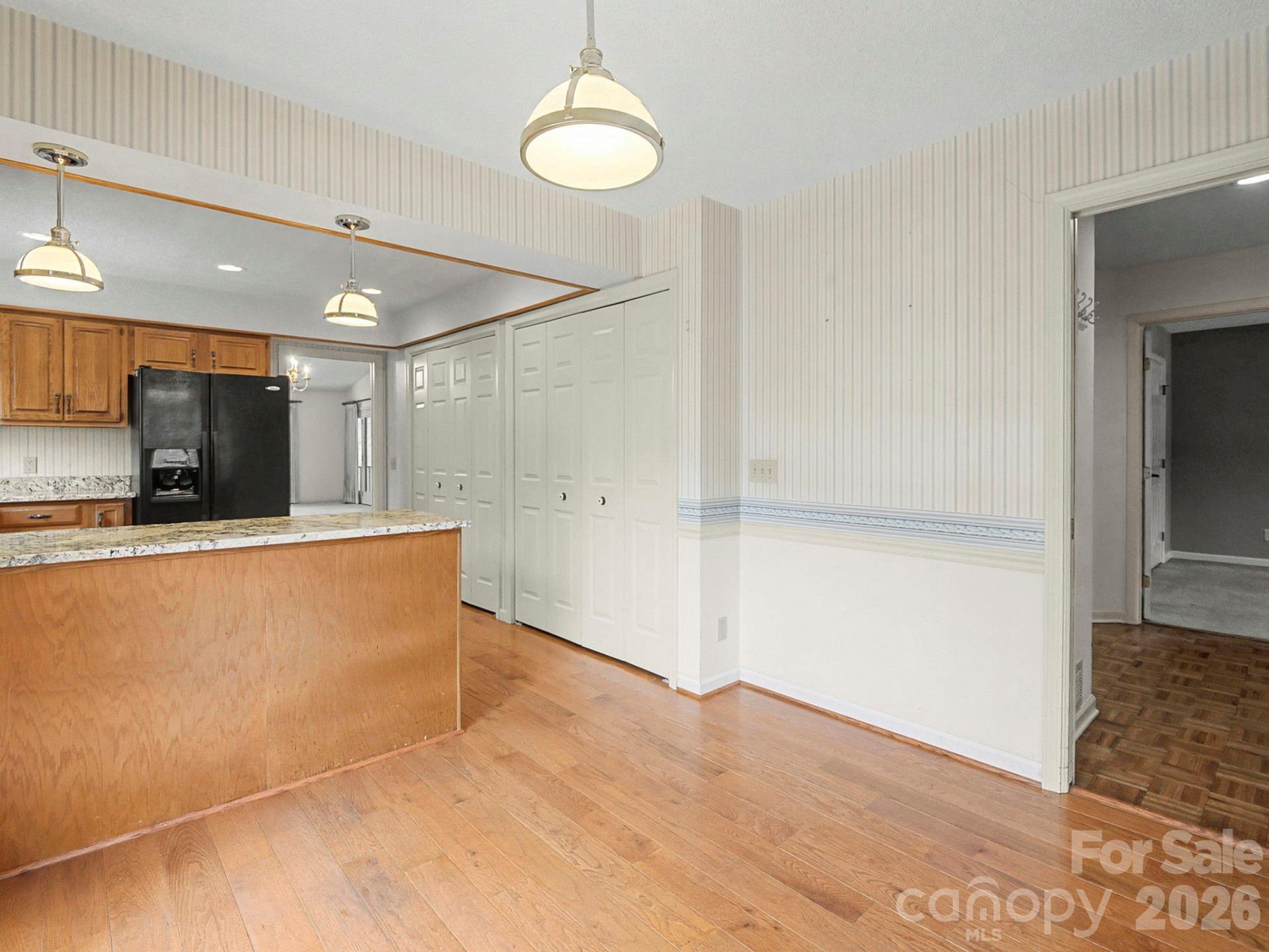 605 Red Oak Drive - Photo 7