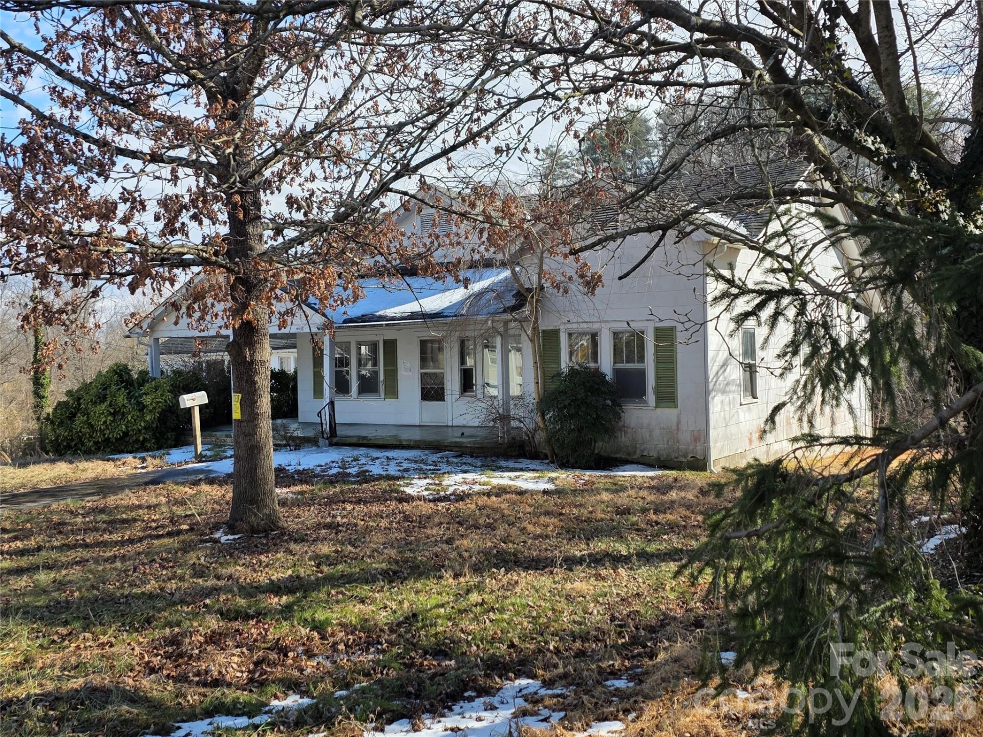 522 1st Avenue - Photo 4