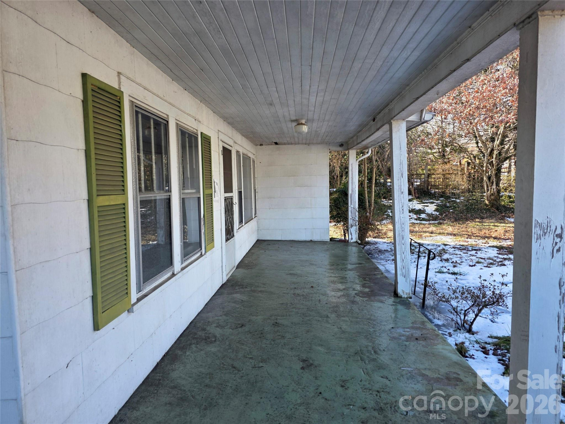 522 1st Avenue - Photo 8