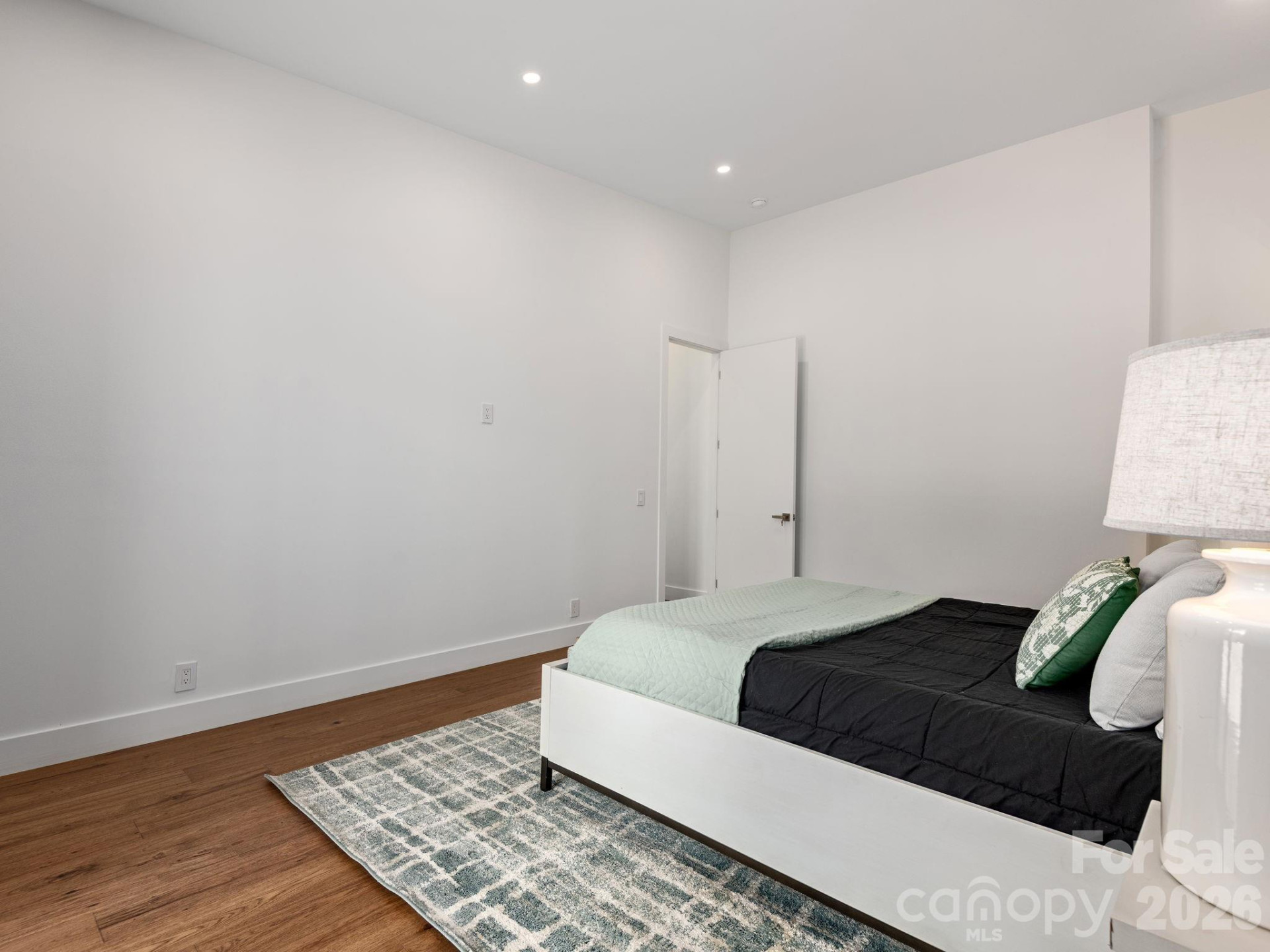 78 Manchester Way - Photo 12