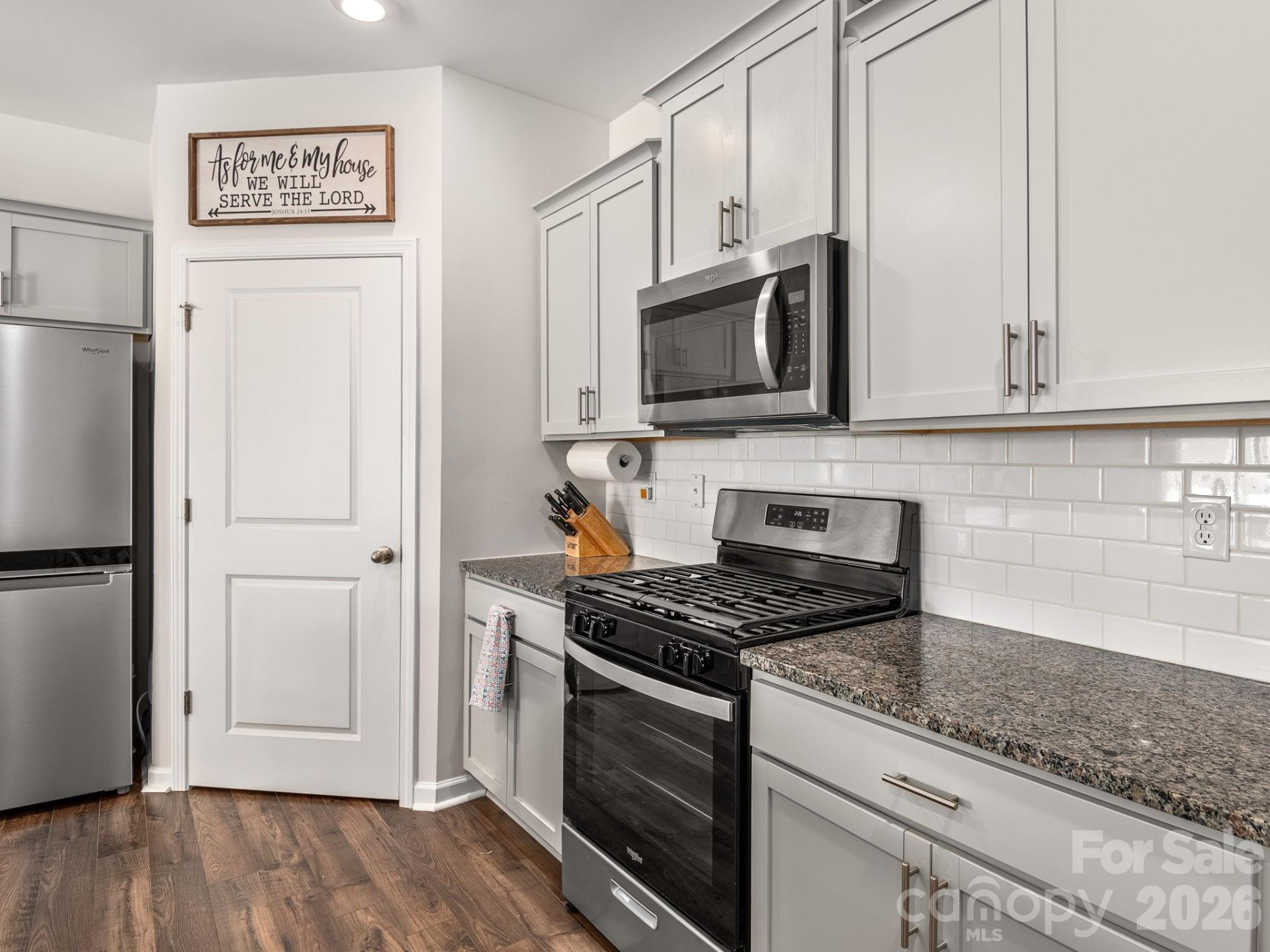 75 Dandelion Road - Photo 6