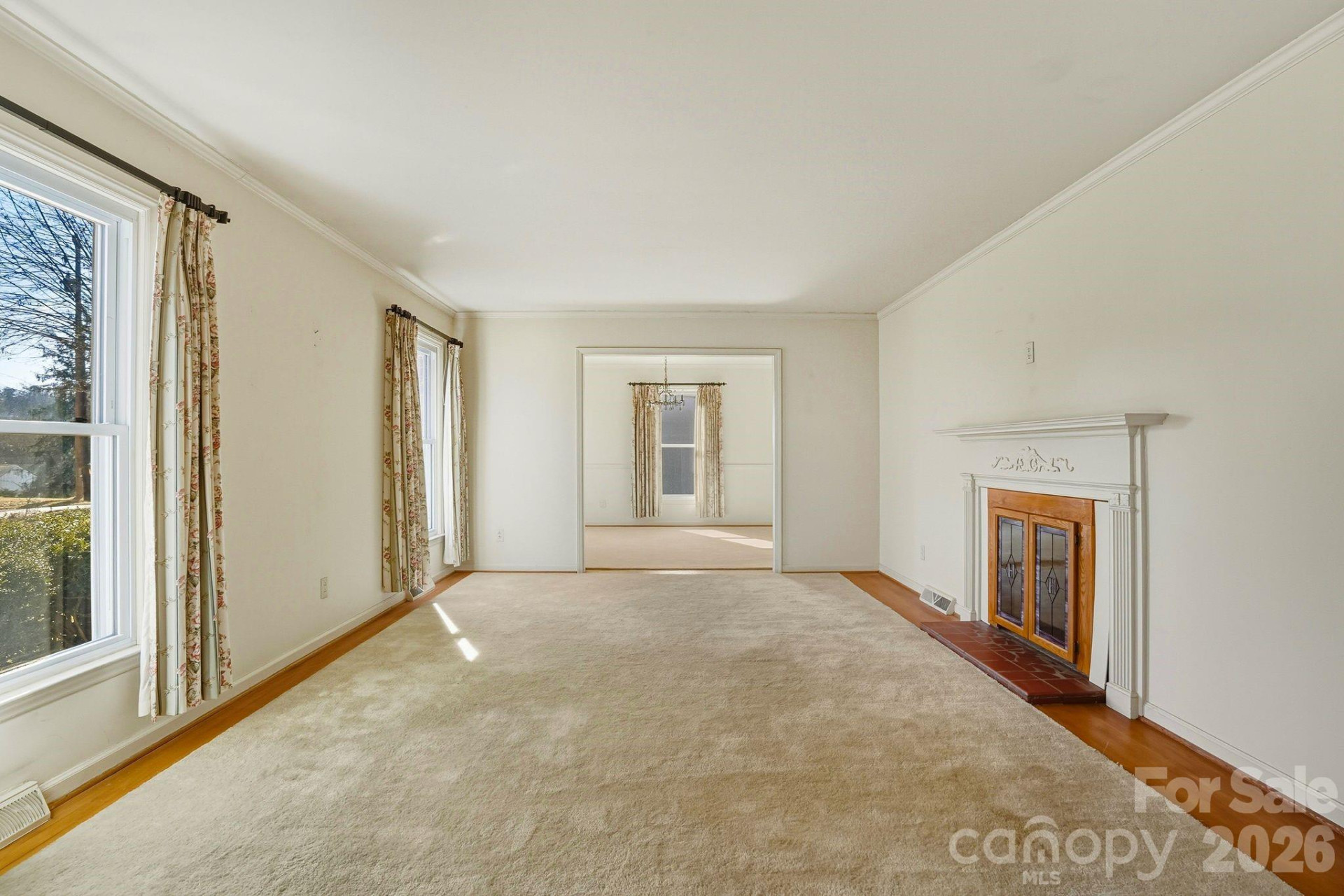 6 Crestwood Lane - Photo 5