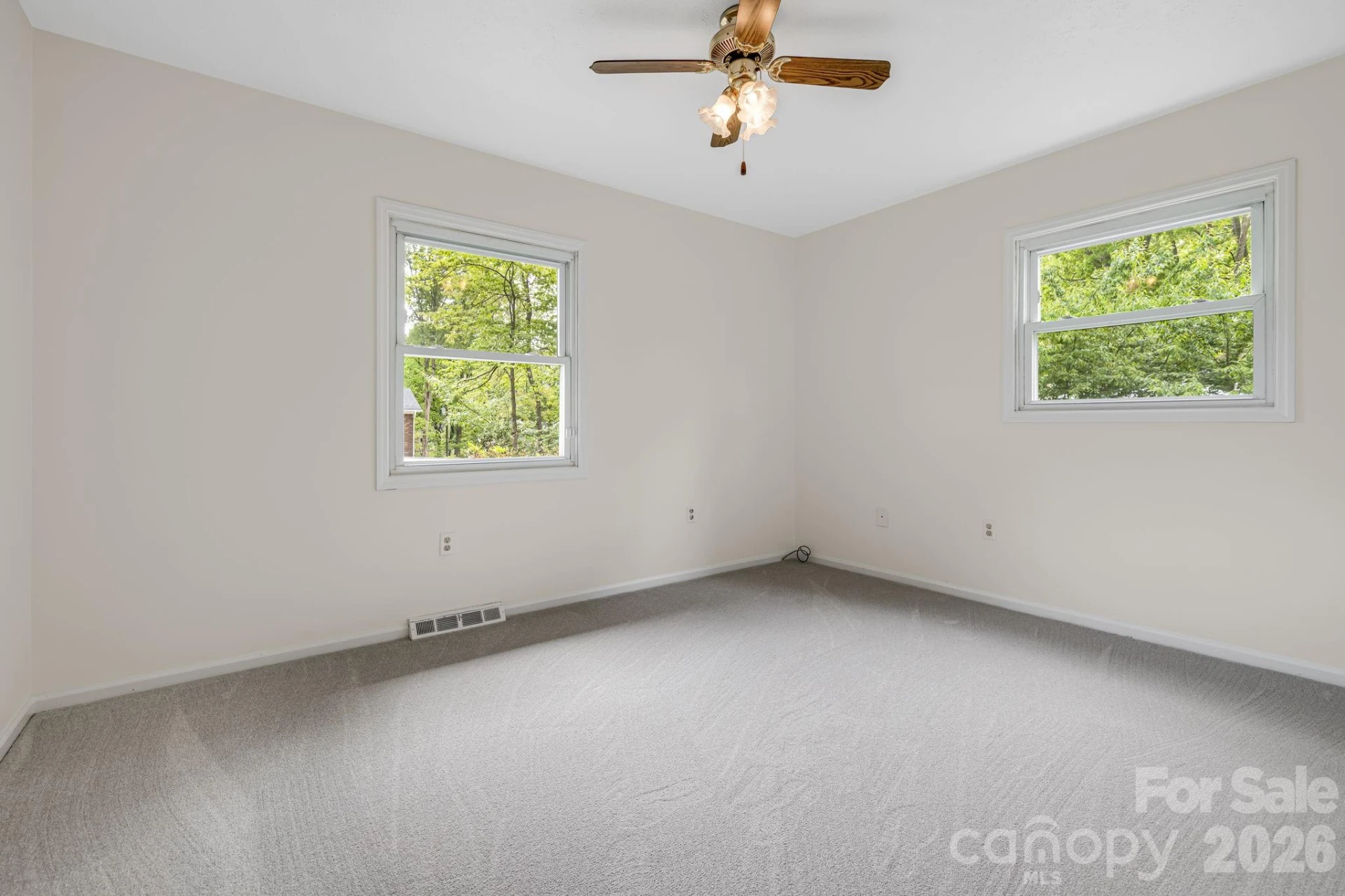 18 Compton Drive - Photo 37