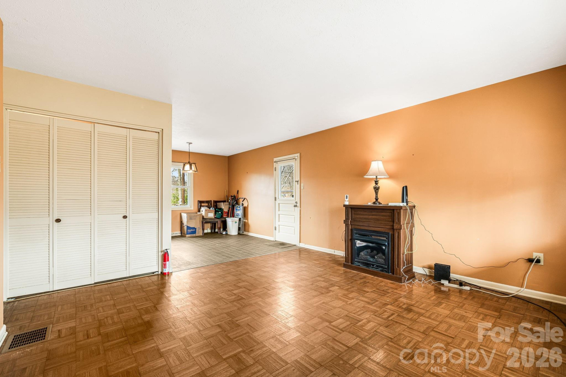 18 Compton Drive - Photo 8