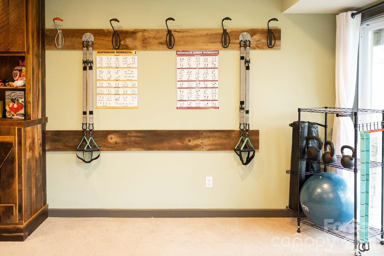 425 Flat Top Mountain Road - Photo 20