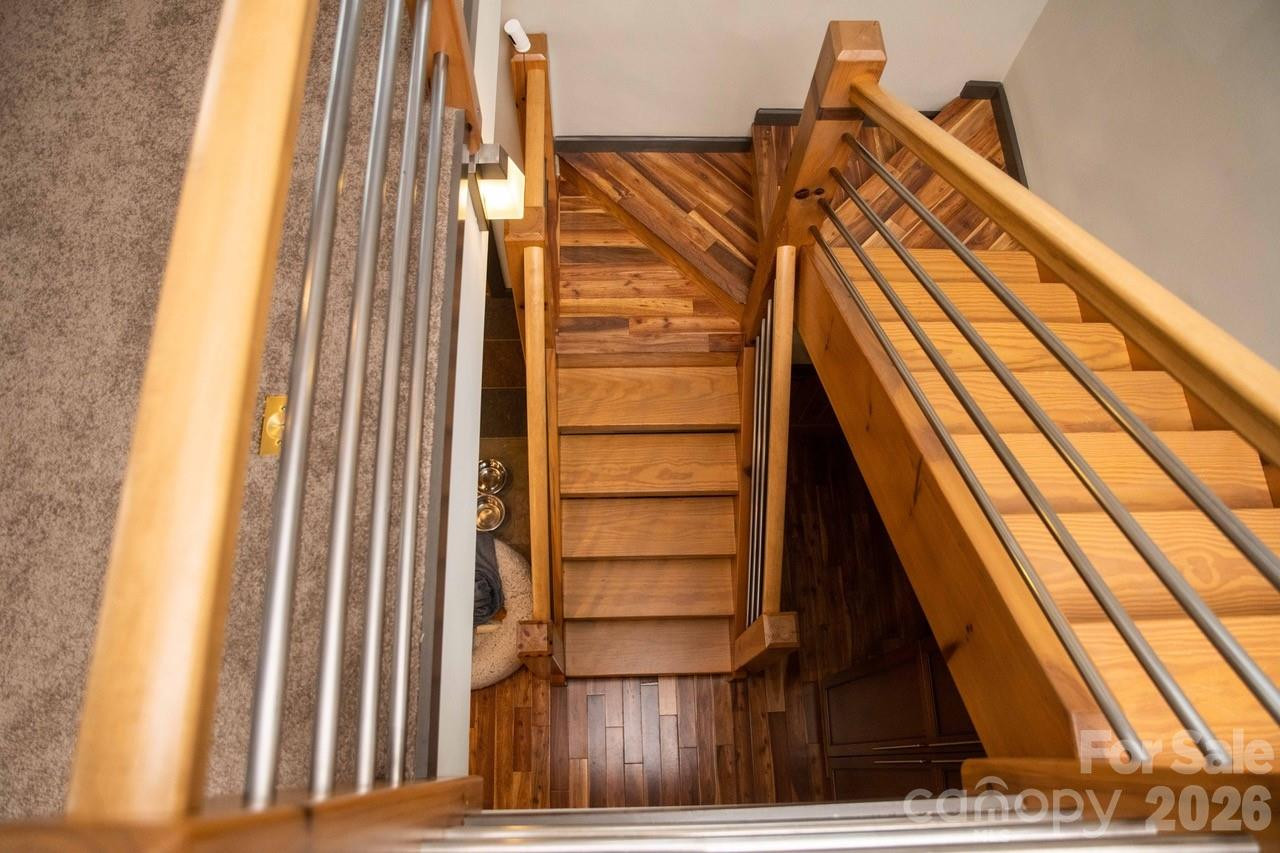 425 Flat Top Mountain Road - Photo 10