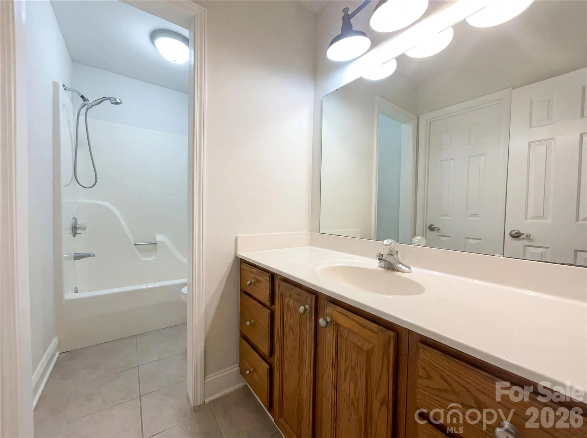 122 Tattersall Drive - Photo 18