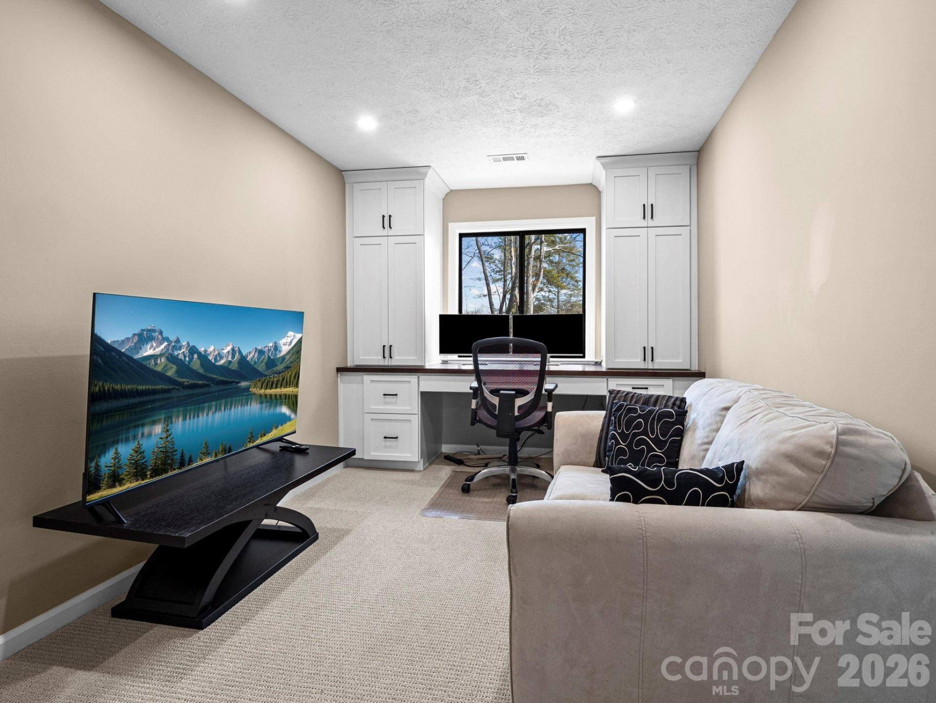 88 Laurelwood Circle #10 - Photo 17