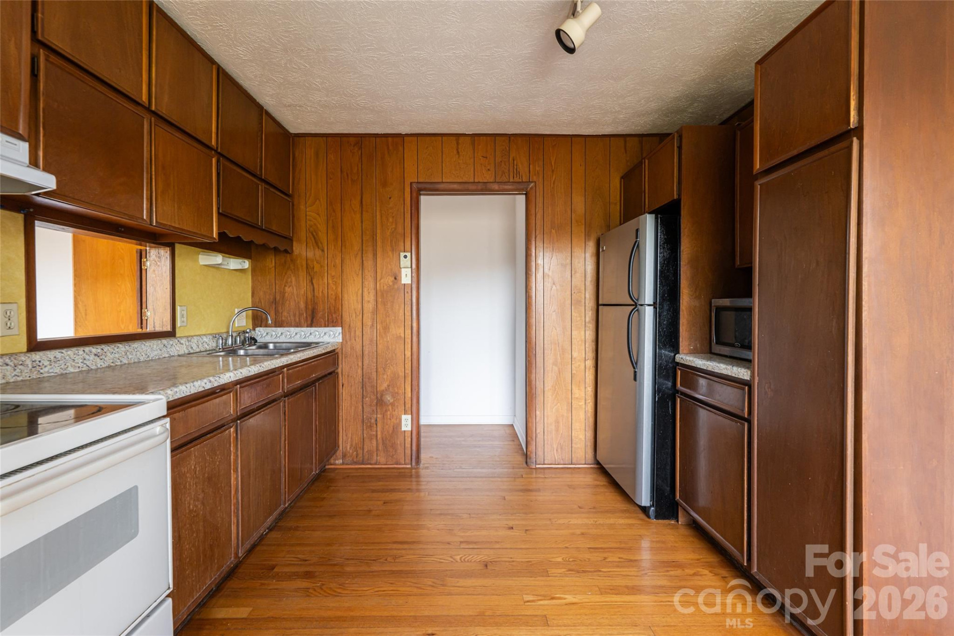 180 Lakewood Drive - Photo 33