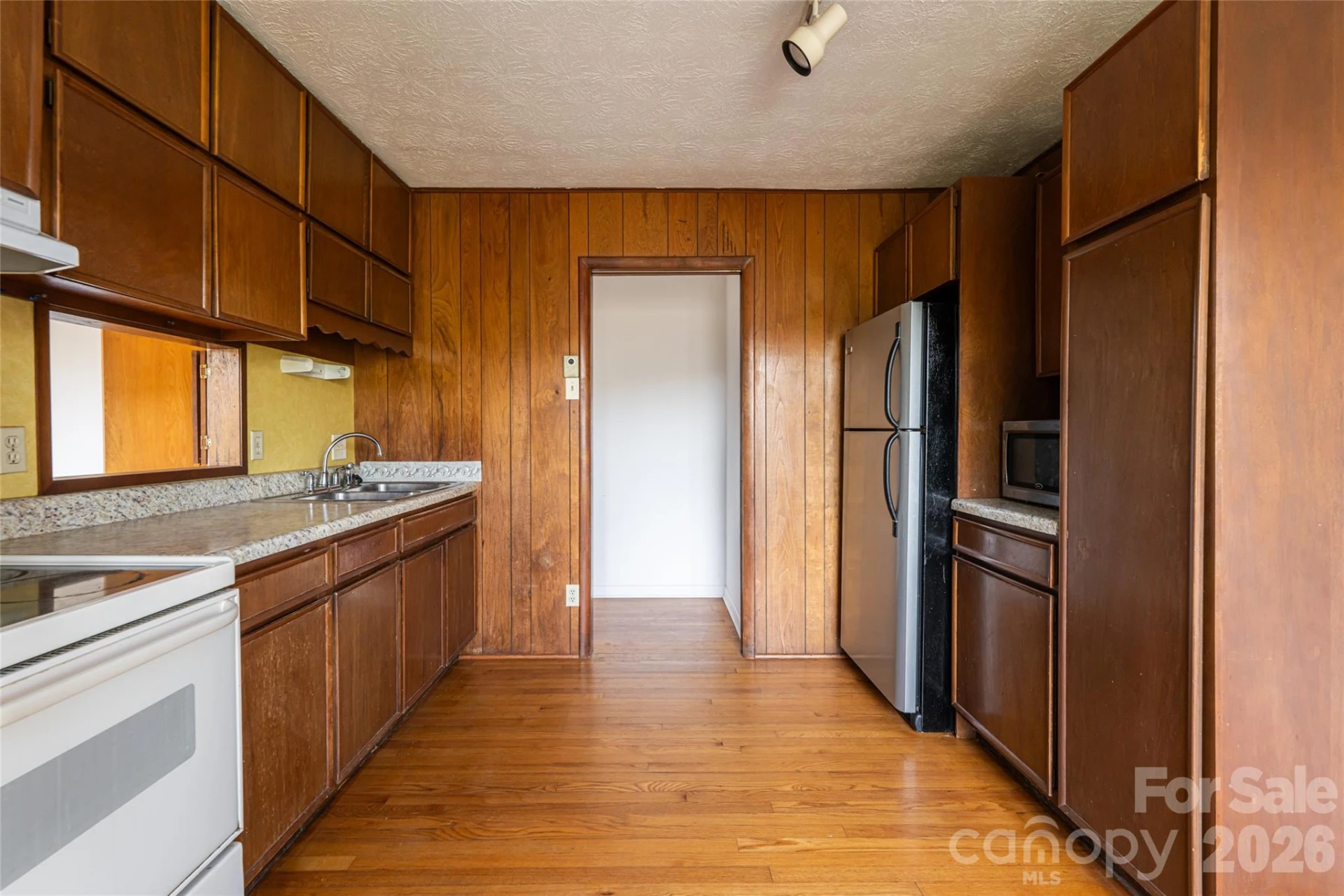 180 Lakewood Drive - Photo 33