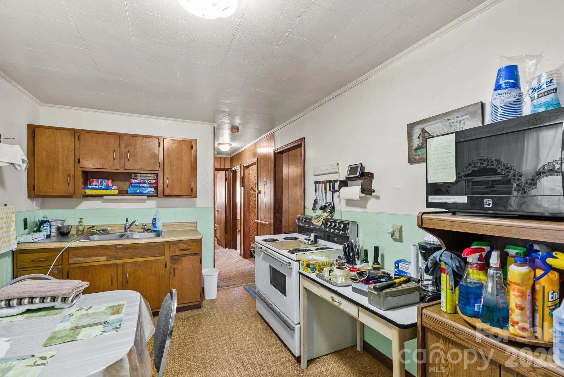 146 and 148 Monteith Road - Photo 18