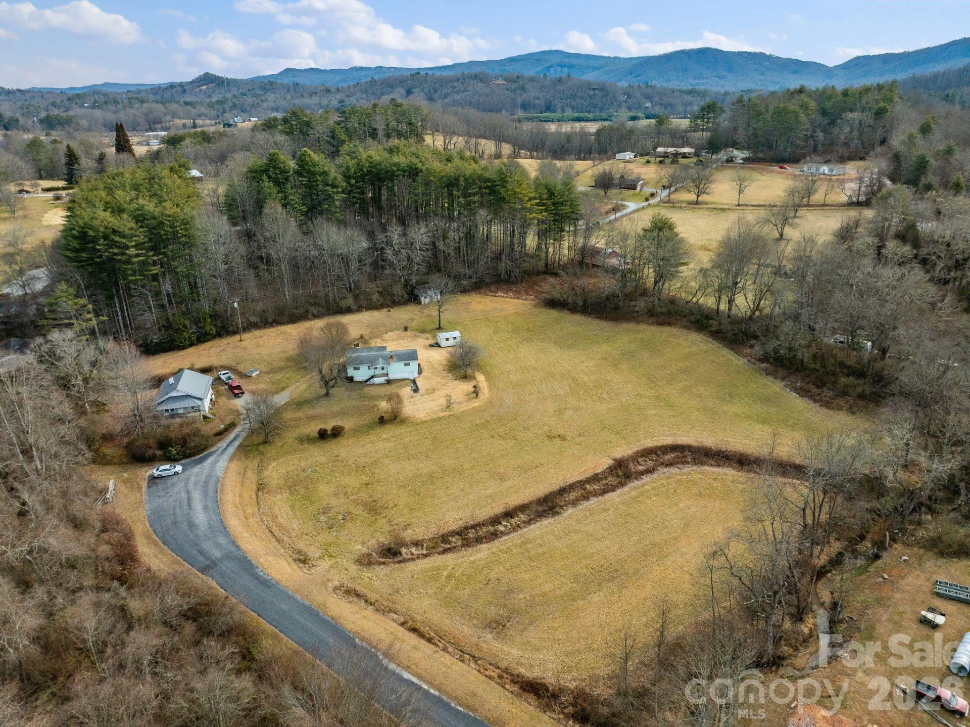 146 and 148 Monteith Road - Photo 7