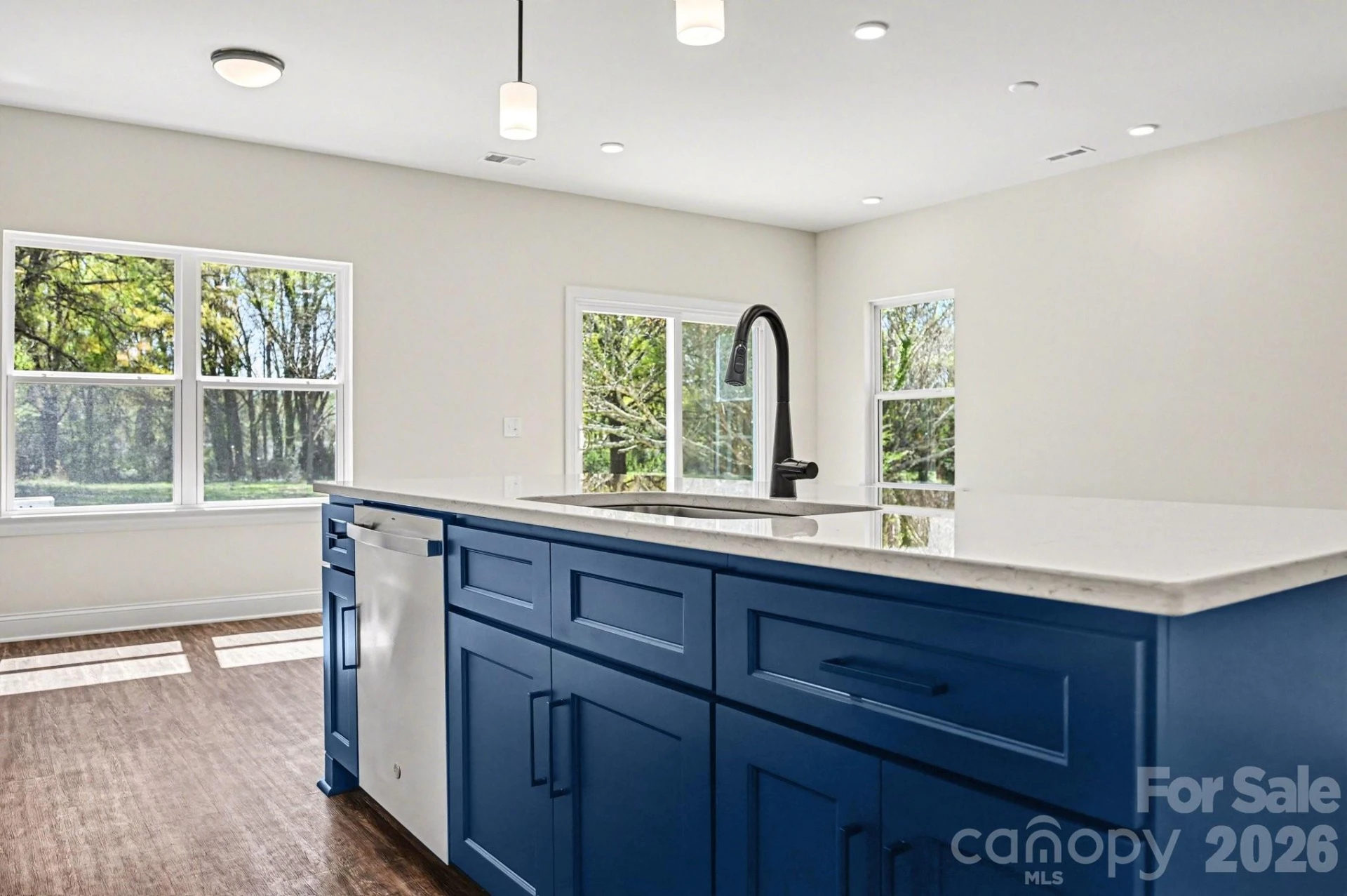 560 Wilson Avenue - Photo 12
