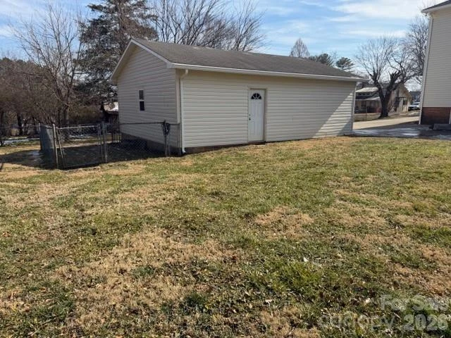 103 Pine Street - Photo 17