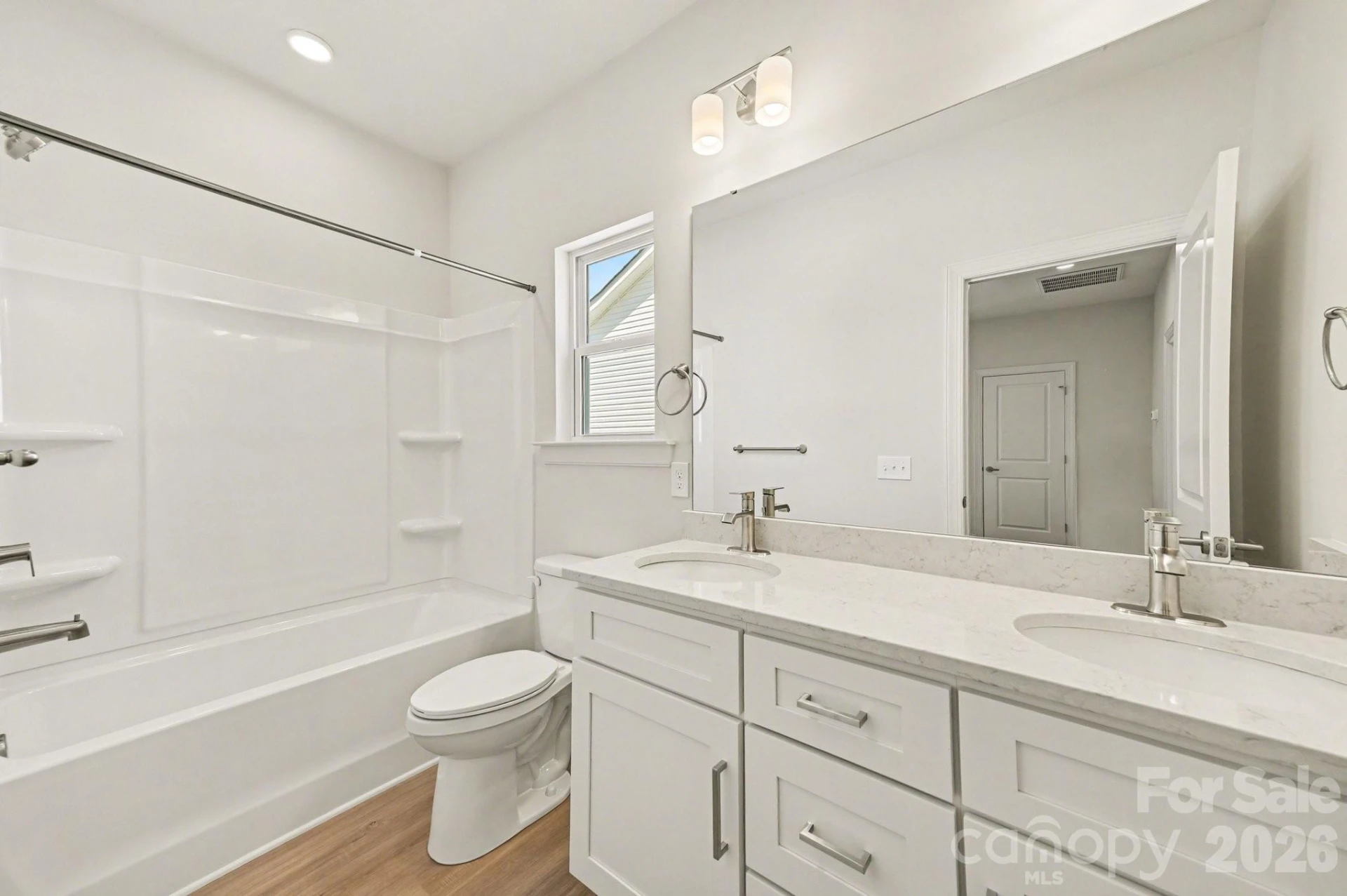 562 Wilson Avenue - Photo 17