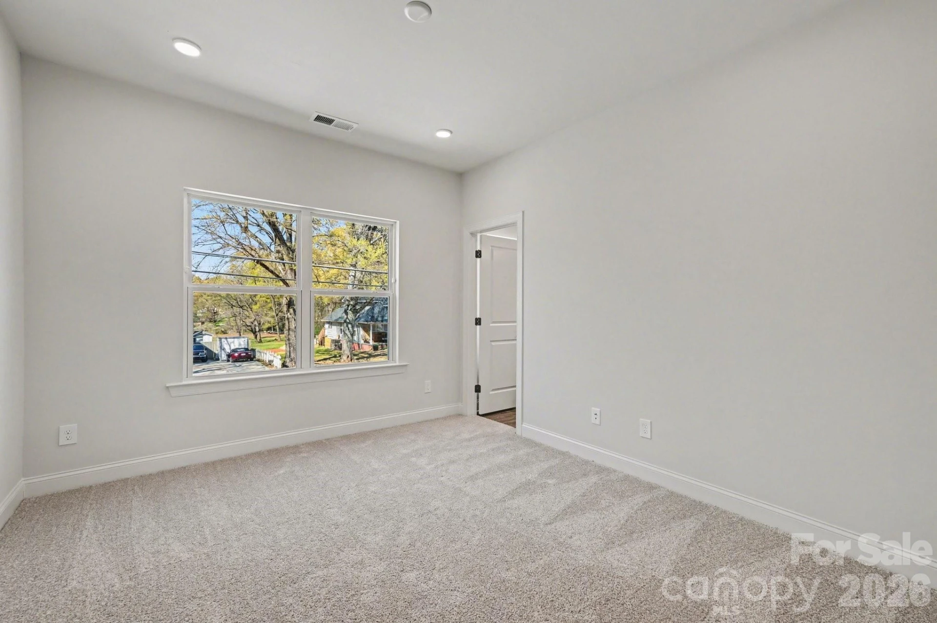 564 Wilson Avenue - Photo 13