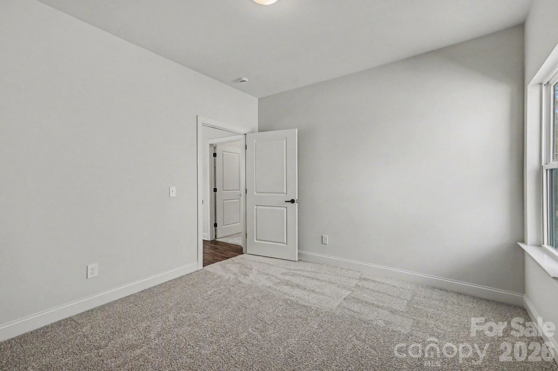 564 Wilson Avenue - Photo 21